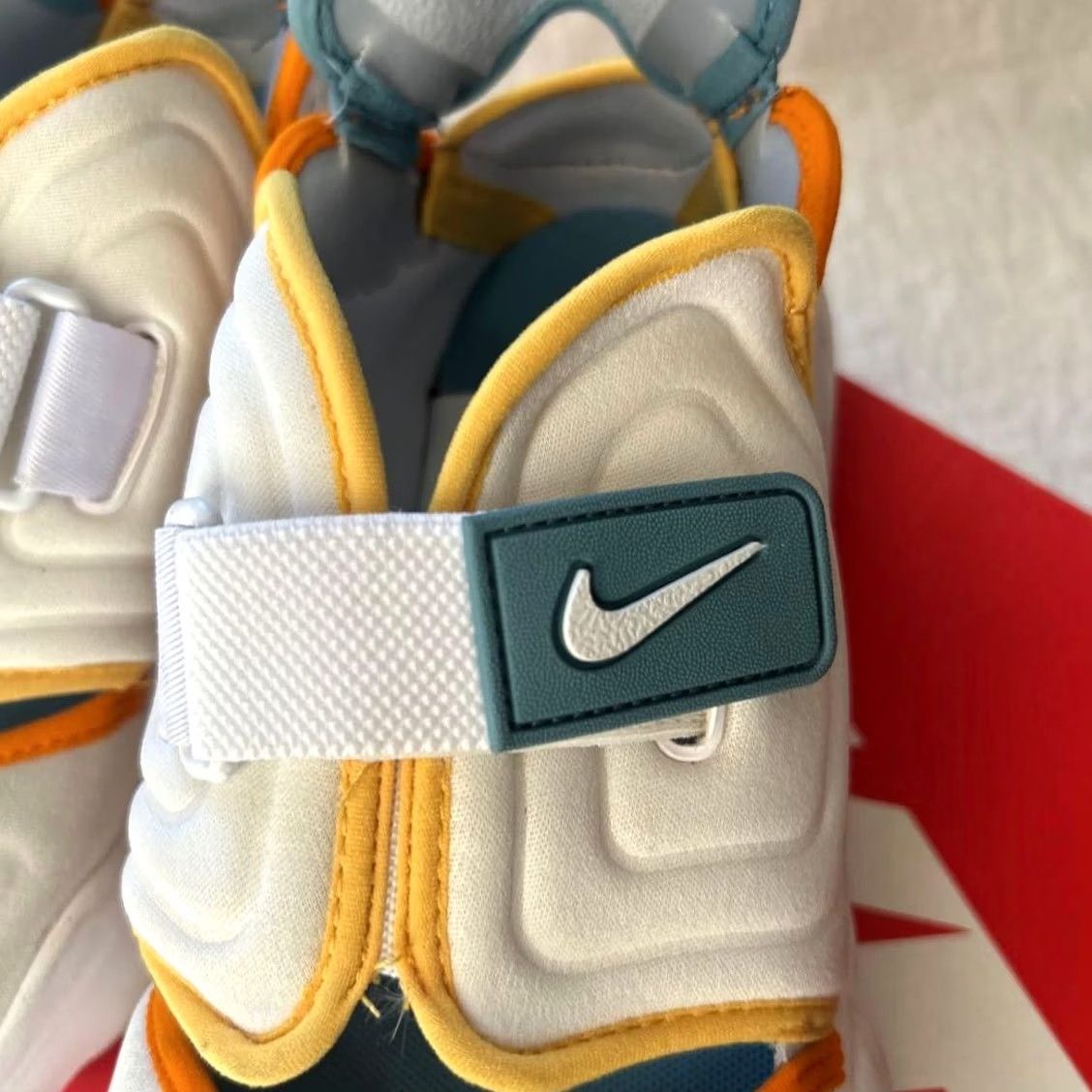 Nike Item Specifications: Brand: Nike Size US 8 / IT 38 - 3 Thumbnail