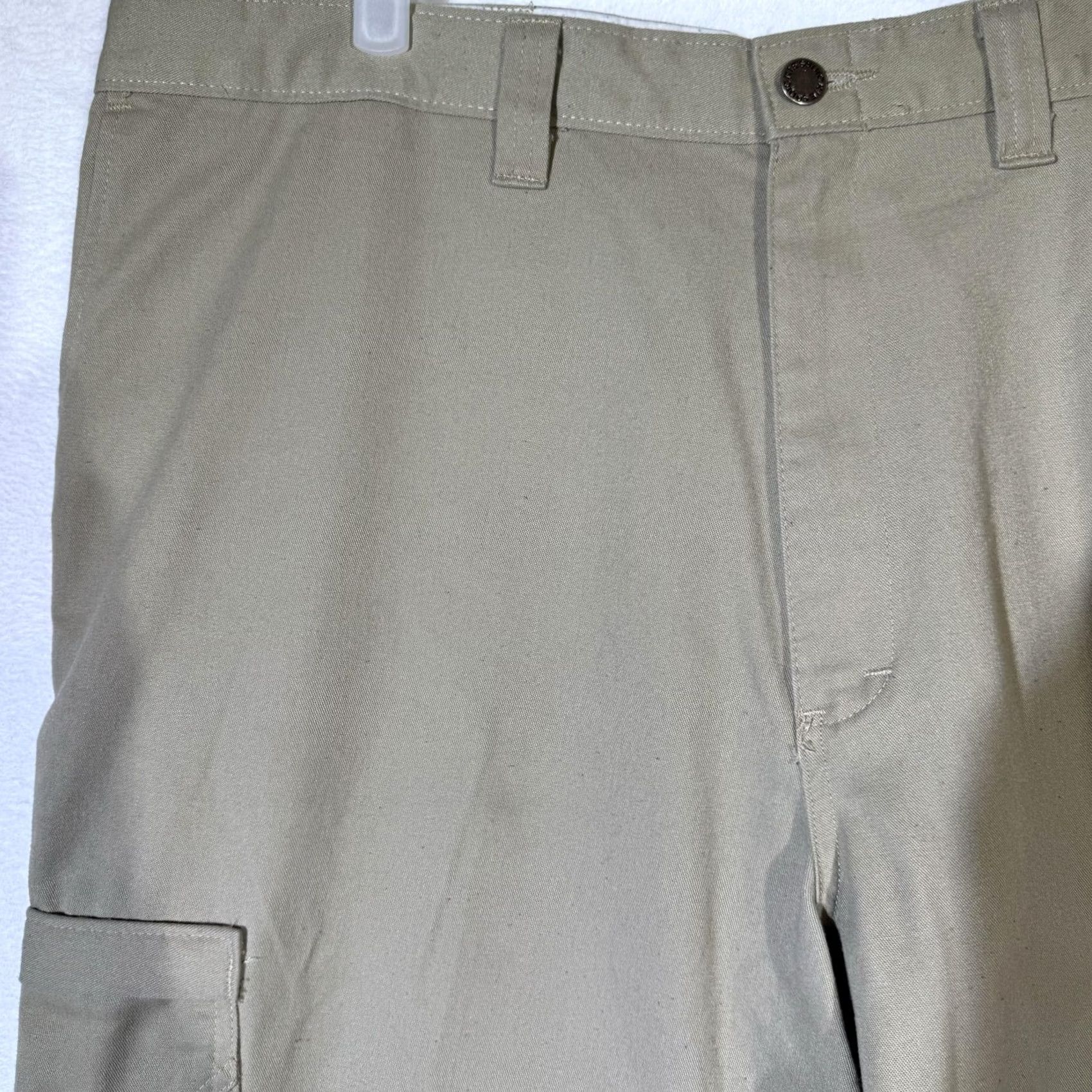 Dickies Dickies Cargo Pants Mens 42x32 Khaki Utility Workwear Pockets Polyester Blend Beige Workwear Dickies Mens Cargo Pants 42x32 Size US 42 / EU 58 - 6 Thumbnail