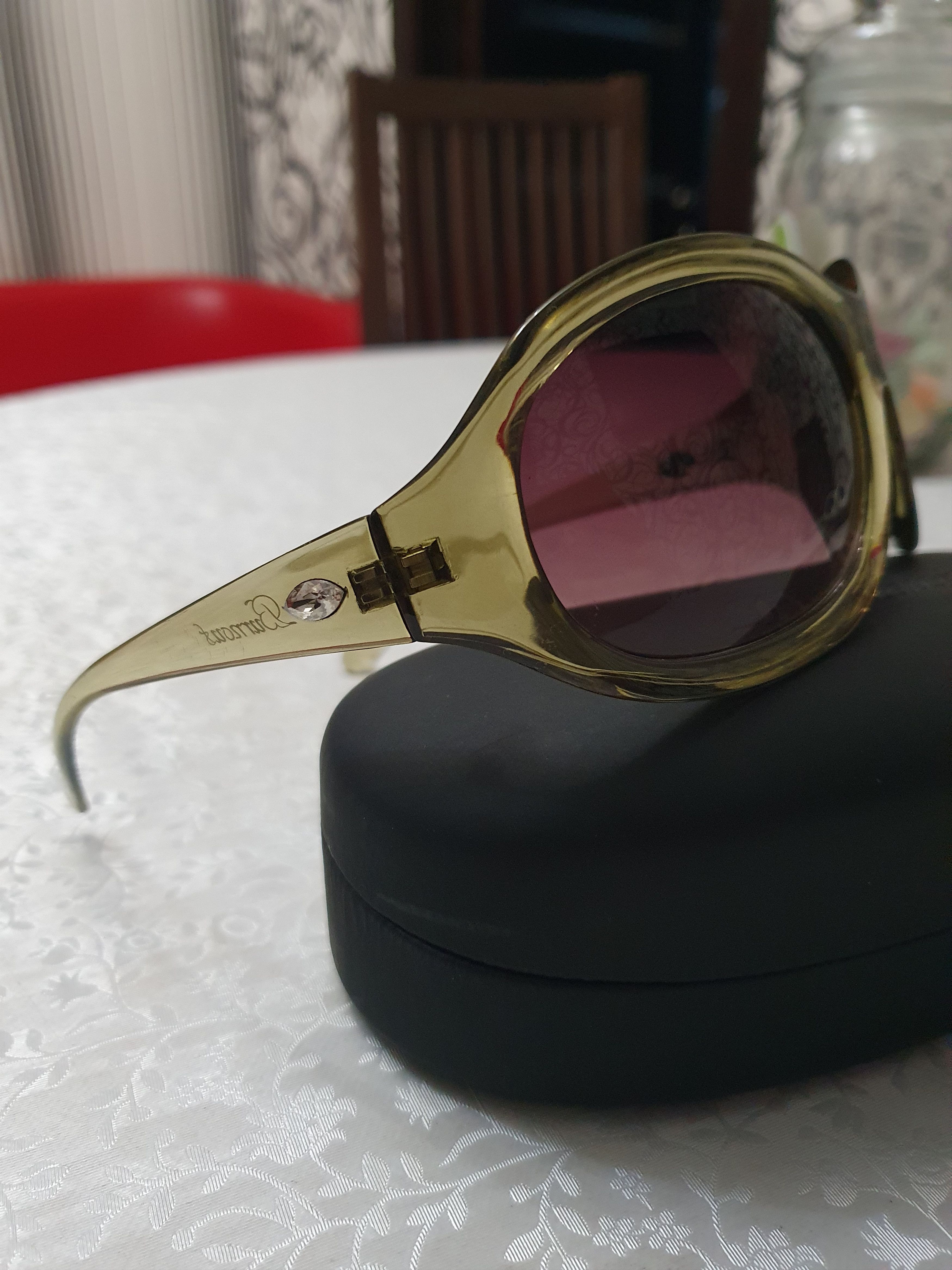 Vintage Vintage Burnout Y2k "Broken bottle" KidCore Punk Sunglasses Size ONE SIZE - 3 Thumbnail