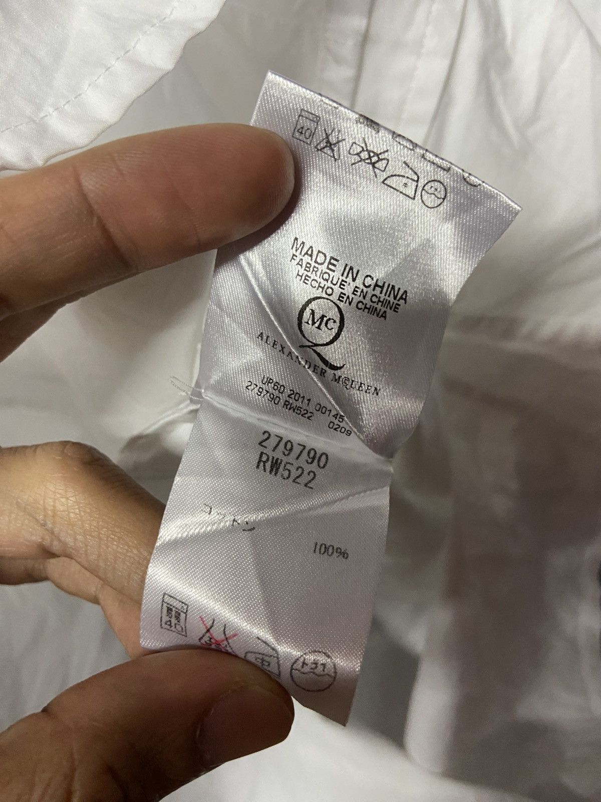 Alexander McQueen Rare Seditionaries Alexander McQueen White Shirt Size US S / EU 44-46 / 1 - 7 Thumbnail