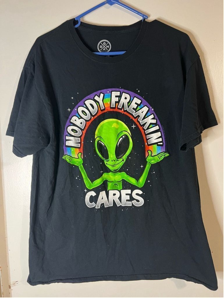 Other Men's DOM Alien Graphic T-Shirt Size L Black Size US L / EU 52-54 / 3 - 1 Thumbnail