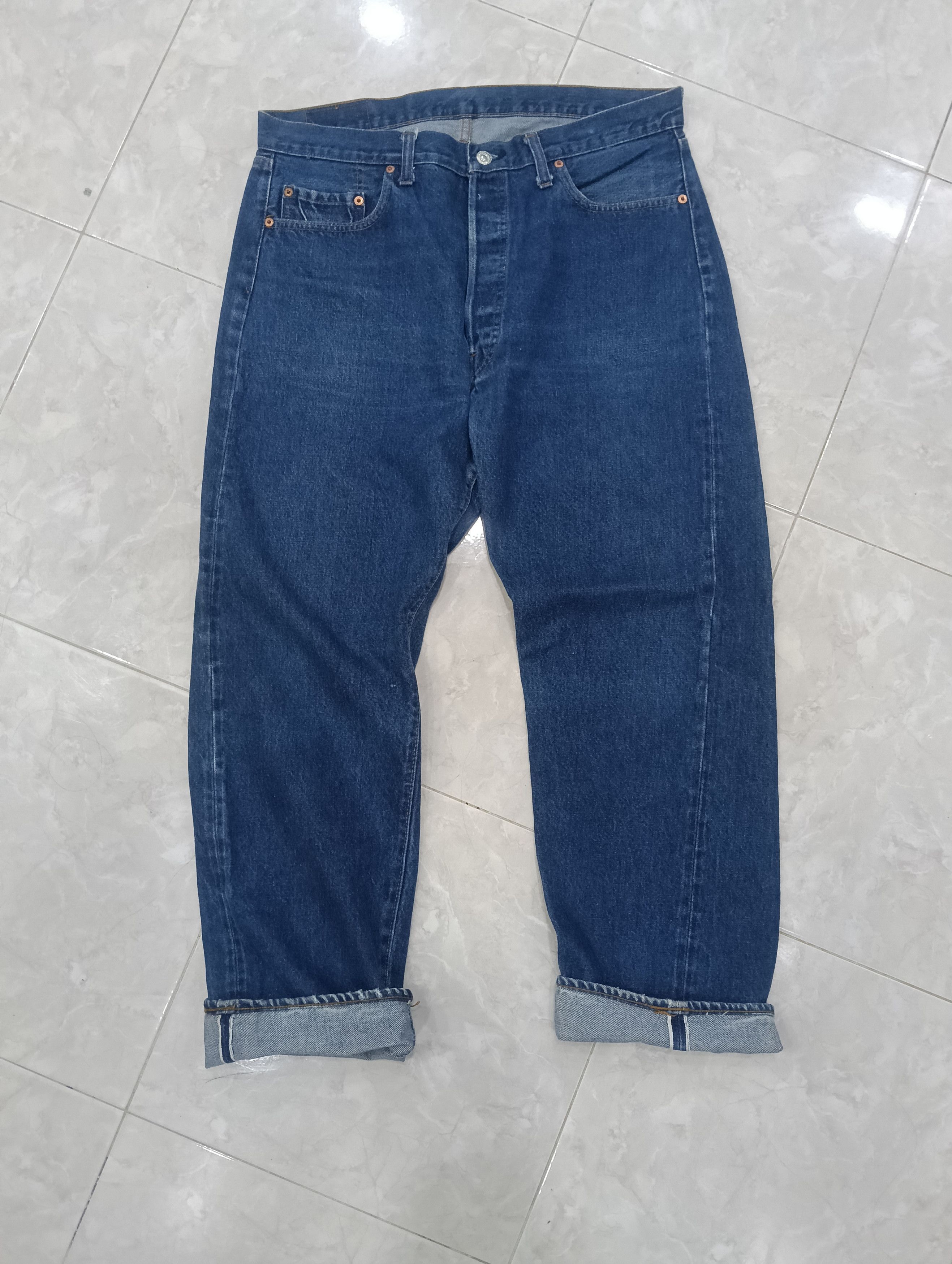 Levi's Vintage Clothing 80s Levis 501 Selvedge Size US 36 / EU 52 - 1 Thumbnail