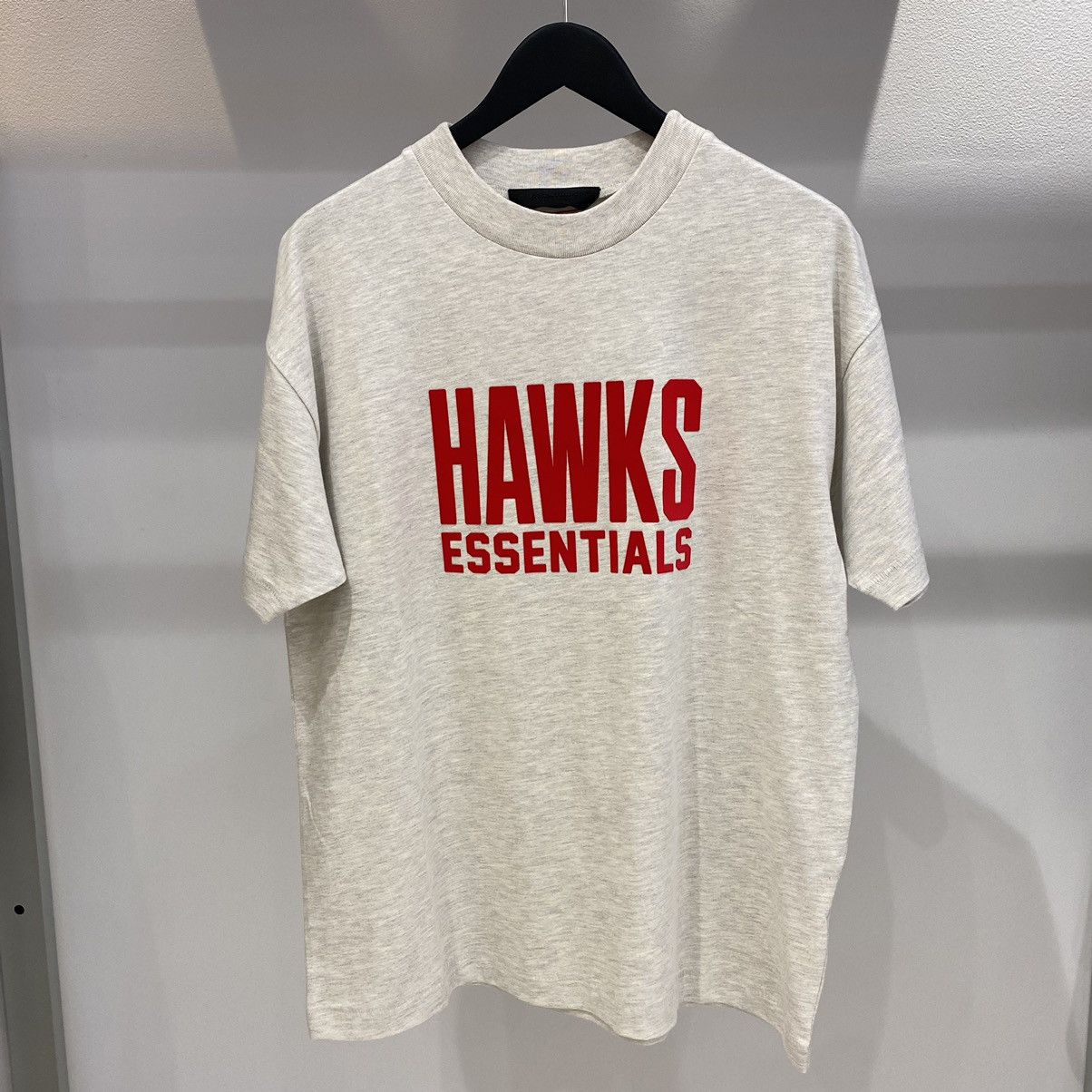 Essentials × NBA Fear of God Essentials x NBA Hawks Tee Light Heather Grey Size US XS / EU 42 / 0 - 1 Thumbnail