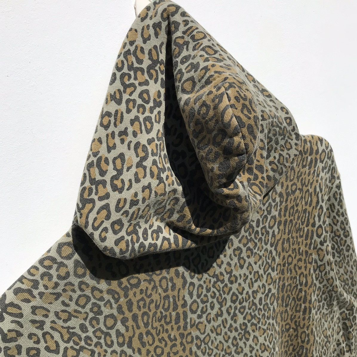 Japanese Brand Nepenthes Co Hoodie Leopard Nepenthes New York SunFaded Size US S / EU 44-46 / 1 - 14 Thumbnail