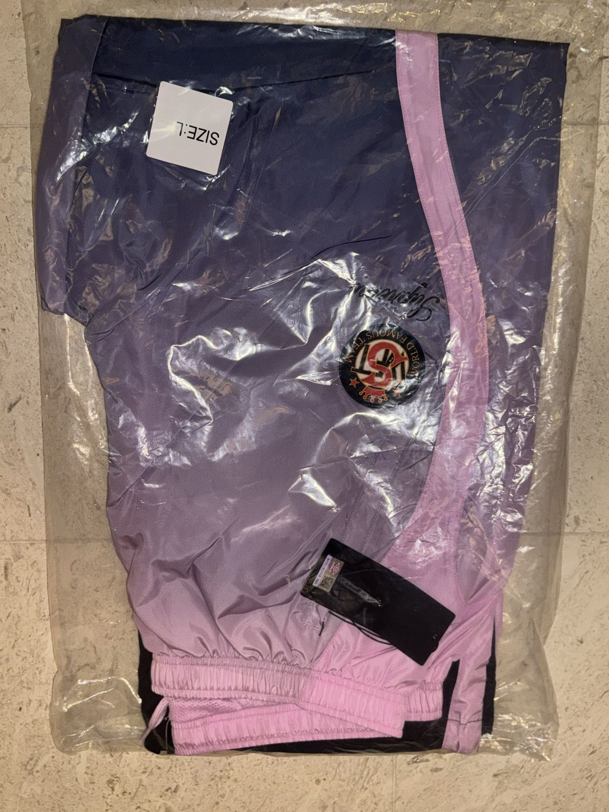 Supreme × Umbro Supreme Umbro Gradient Track Pant Size US 34 / EU 50 - 3 Thumbnail