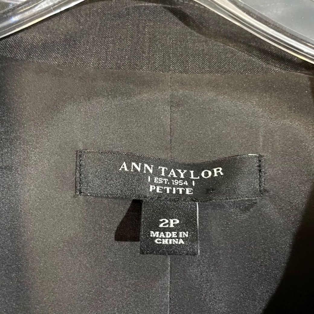 Ann Taylor Ann Taylor Petite Blazer Jacket 2P Black Virgin Wool Single Button Office Women Size XS / US 0-2 / IT 36-38 - 3 Thumbnail