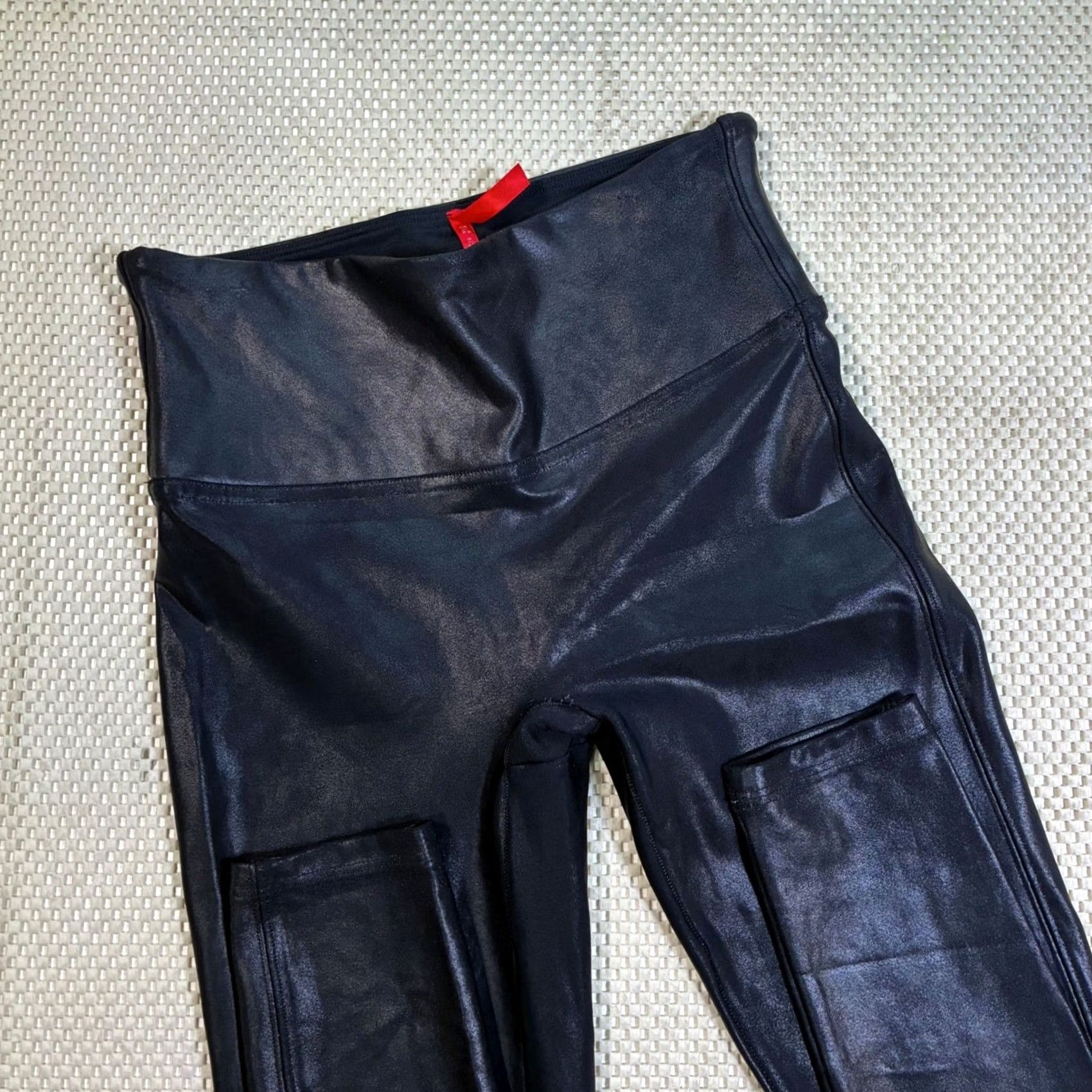 Spanx EUC SPANX Faux Leather Shine Leggings High Waist Black Womens Small Size 28" / US 6 / IT 42 - 3 Thumbnail