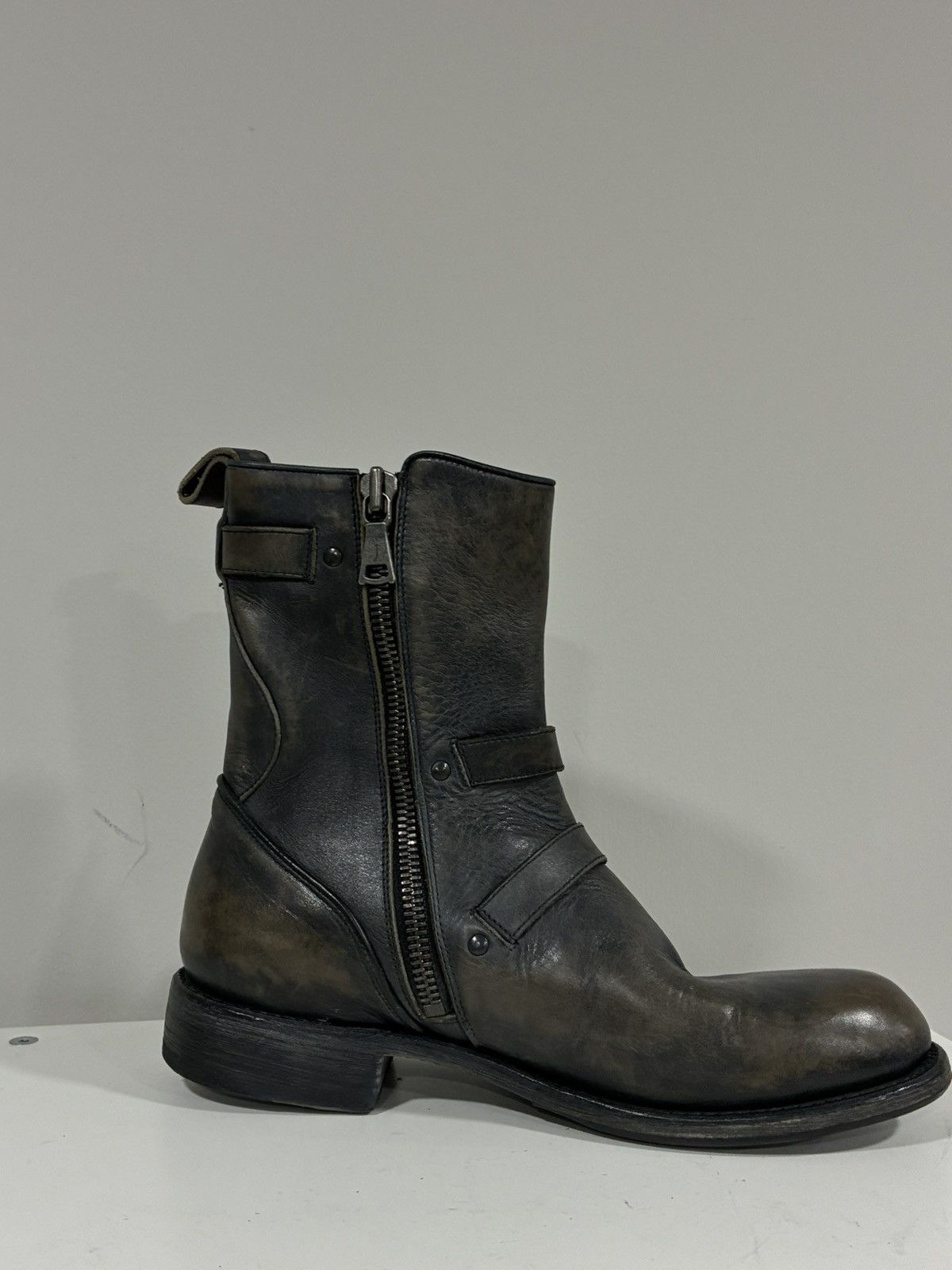 John Varvatos Engineer Moto Triple Buckle Boot 8.5 Size US 8.5 / EU 41-42 - 9 Thumbnail
