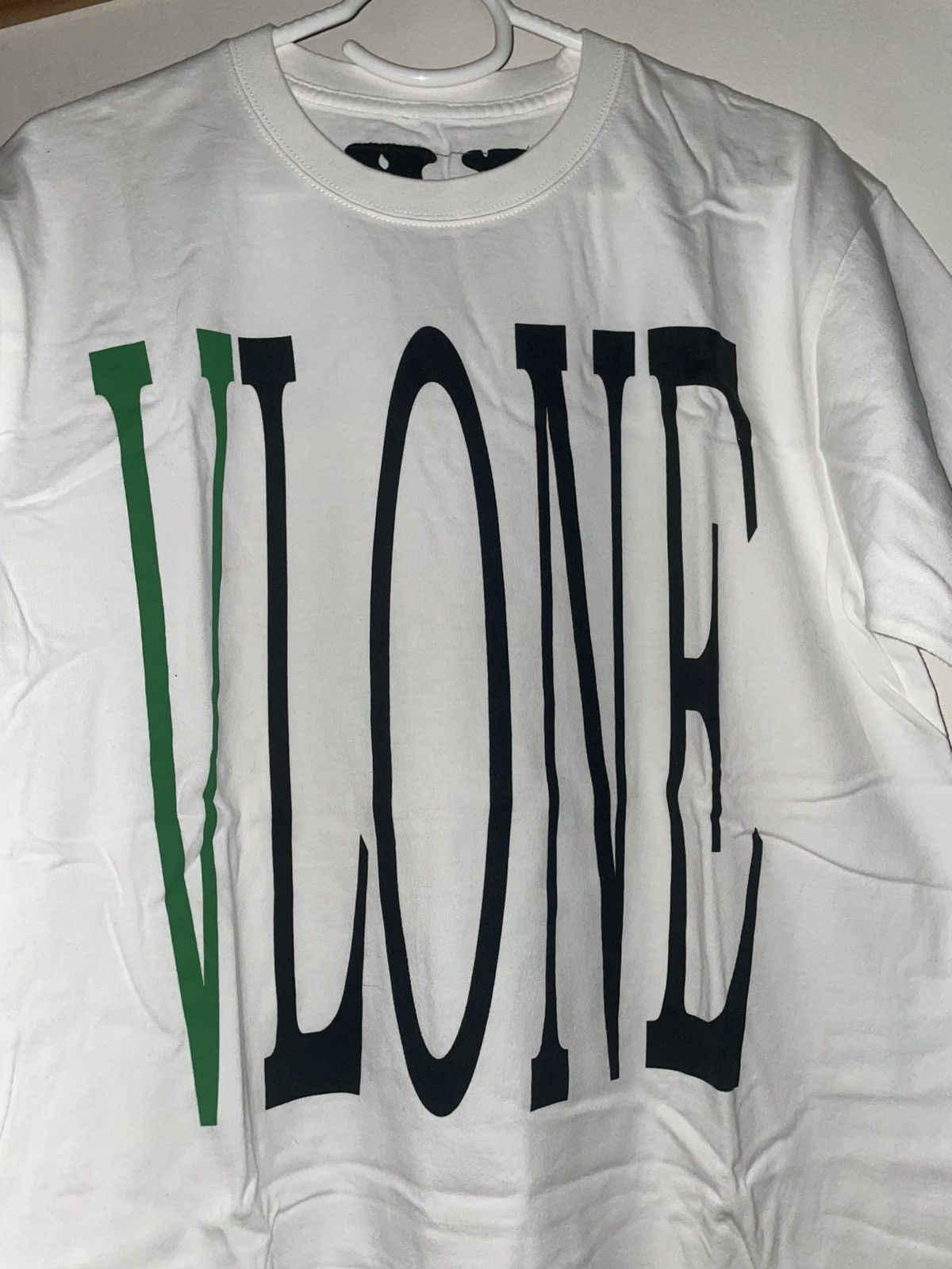 Vlone Vlone Green Staple Tee Size US M / EU 48-50 / 2 - 1 Thumbnail