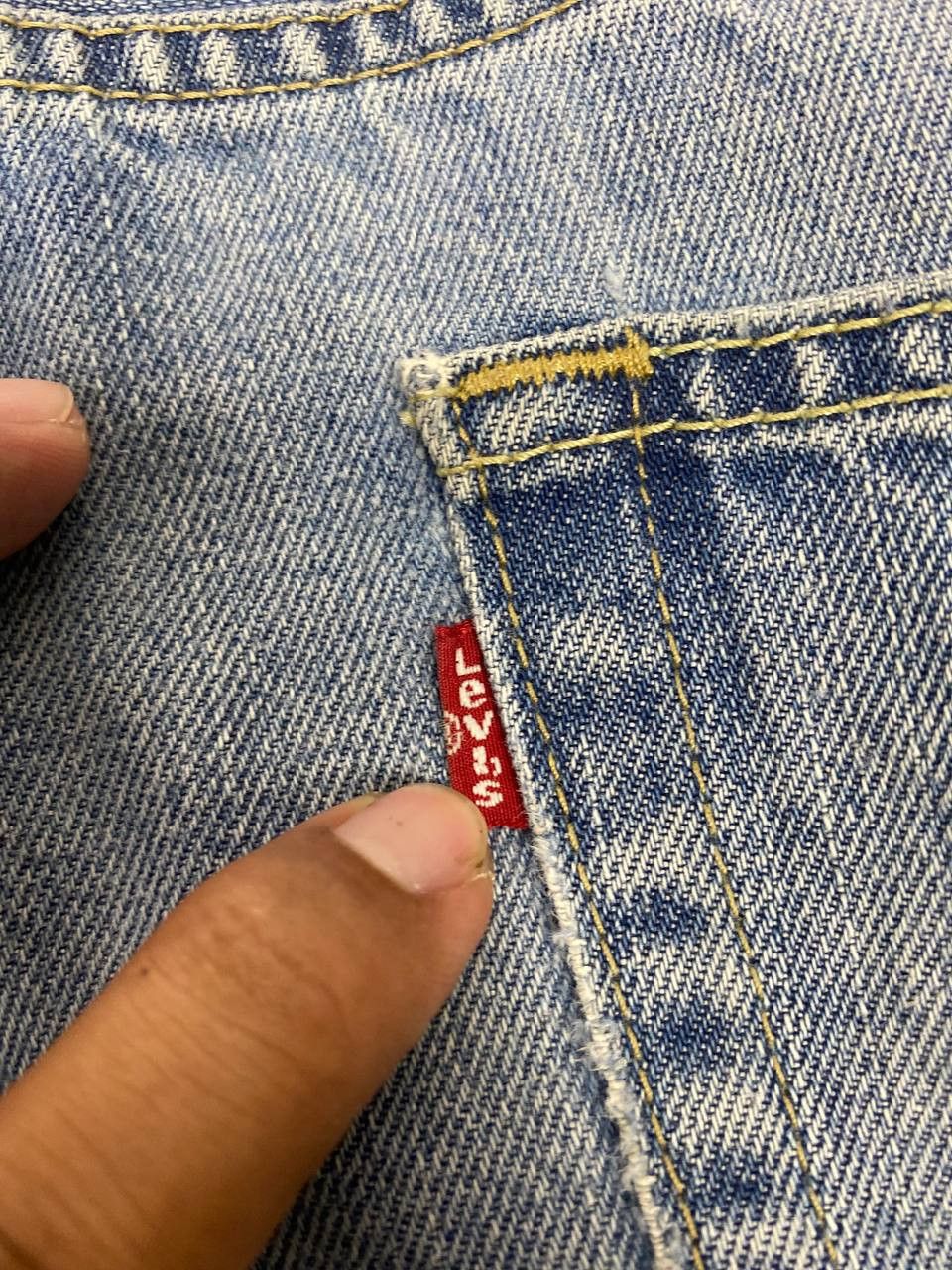 Levi's levis 505 relaxed fit distressed denim nice design Size US 39 - 6 Thumbnail
