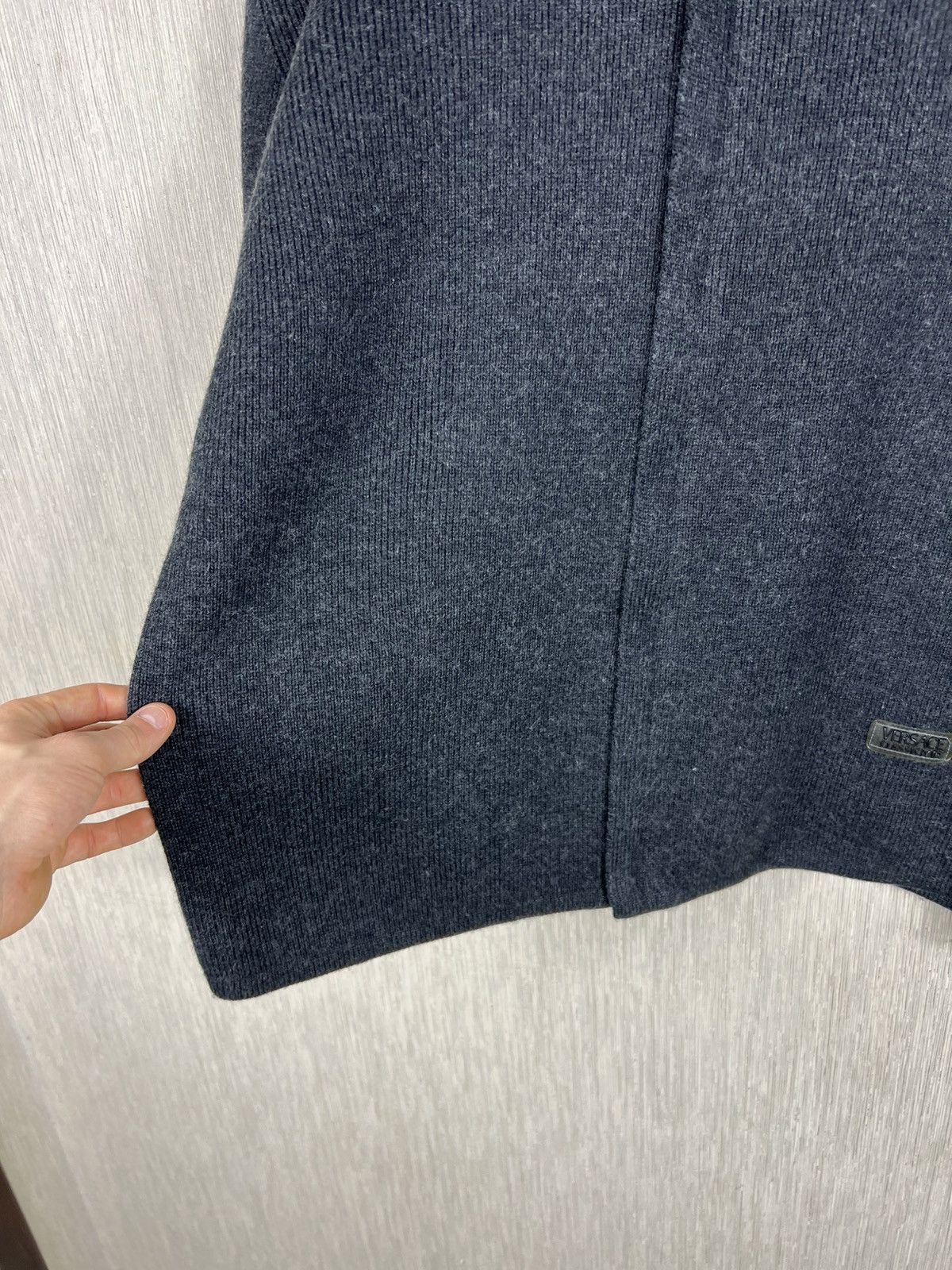Versace Vintage Versace classic v2 asymmetric zip wool knit sweater Size US L / EU 52-54 / 3 - 9 Thumbnail
