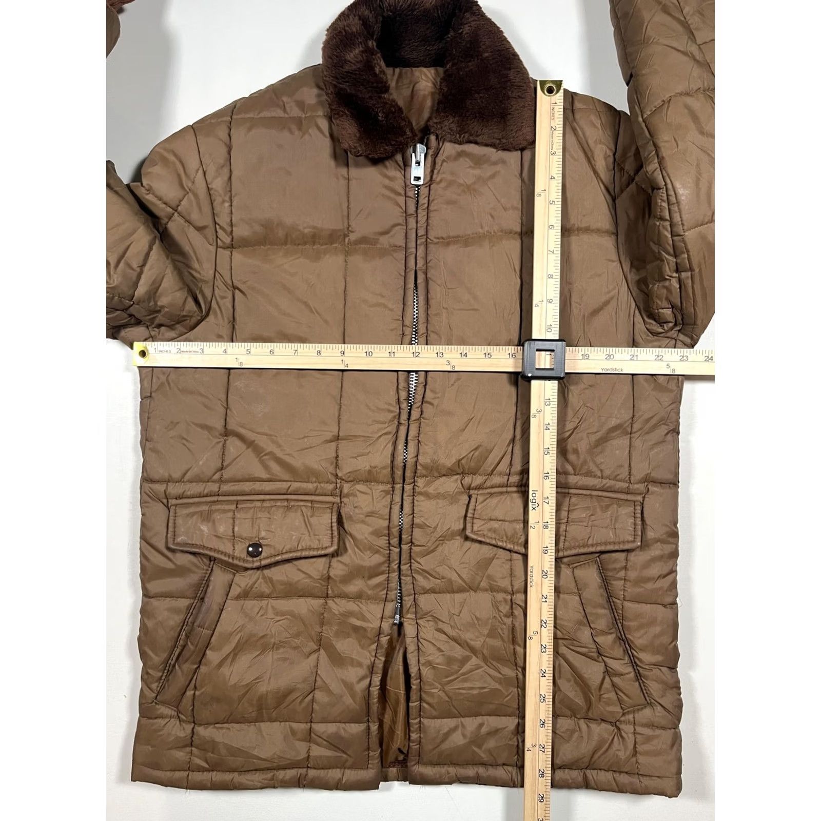 Vintage VINTAGE Mens Quilted Coat Nylon Puffer Full Zip Lined Brown XL Wool? (Note: This line is invalid as per rules; provide final title instead.) Size US XL / EU 56 / 4 - 8 Thumbnail