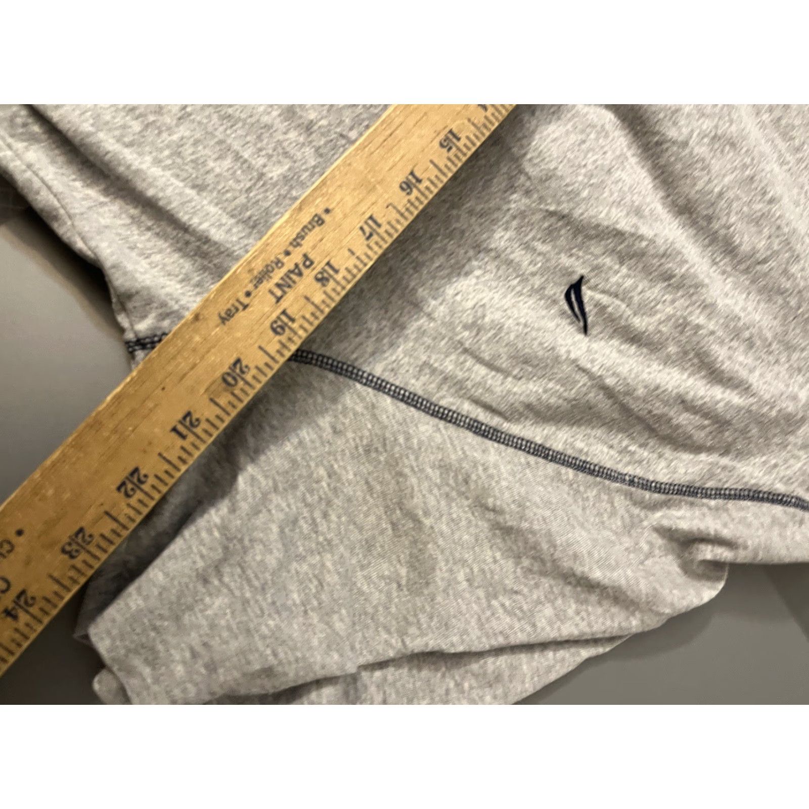 Nautica Nautica Men's Stretch Crew Neck Gray Solid T-Shirts Size Large Sleepwear Size US L / EU 52-54 / 3 - 5 Thumbnail
