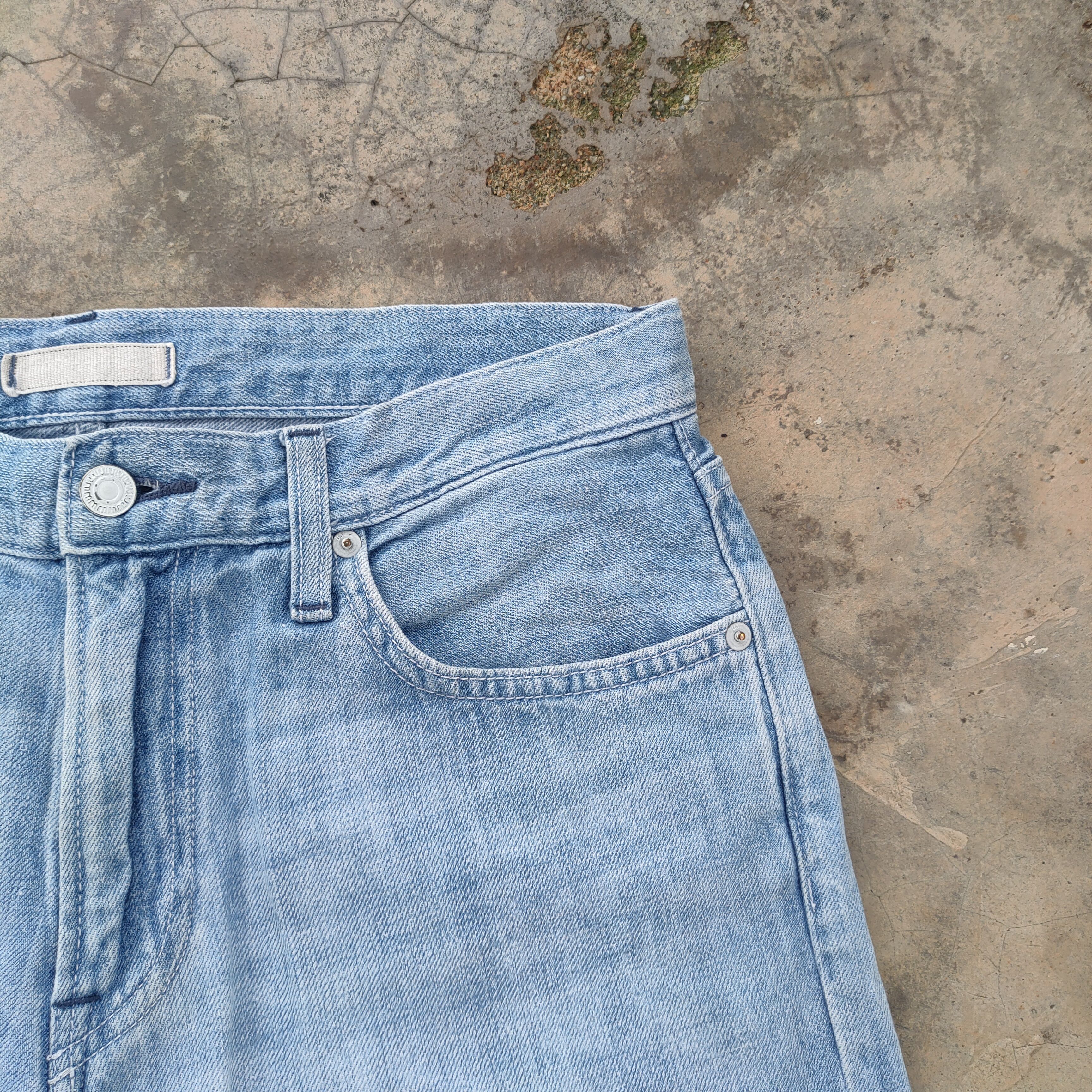Japanese Brand VINTAGE JAPANESE FADED RIPPED JEANS DENIM PANTS Size US 32 / EU 48 - 7 Thumbnail