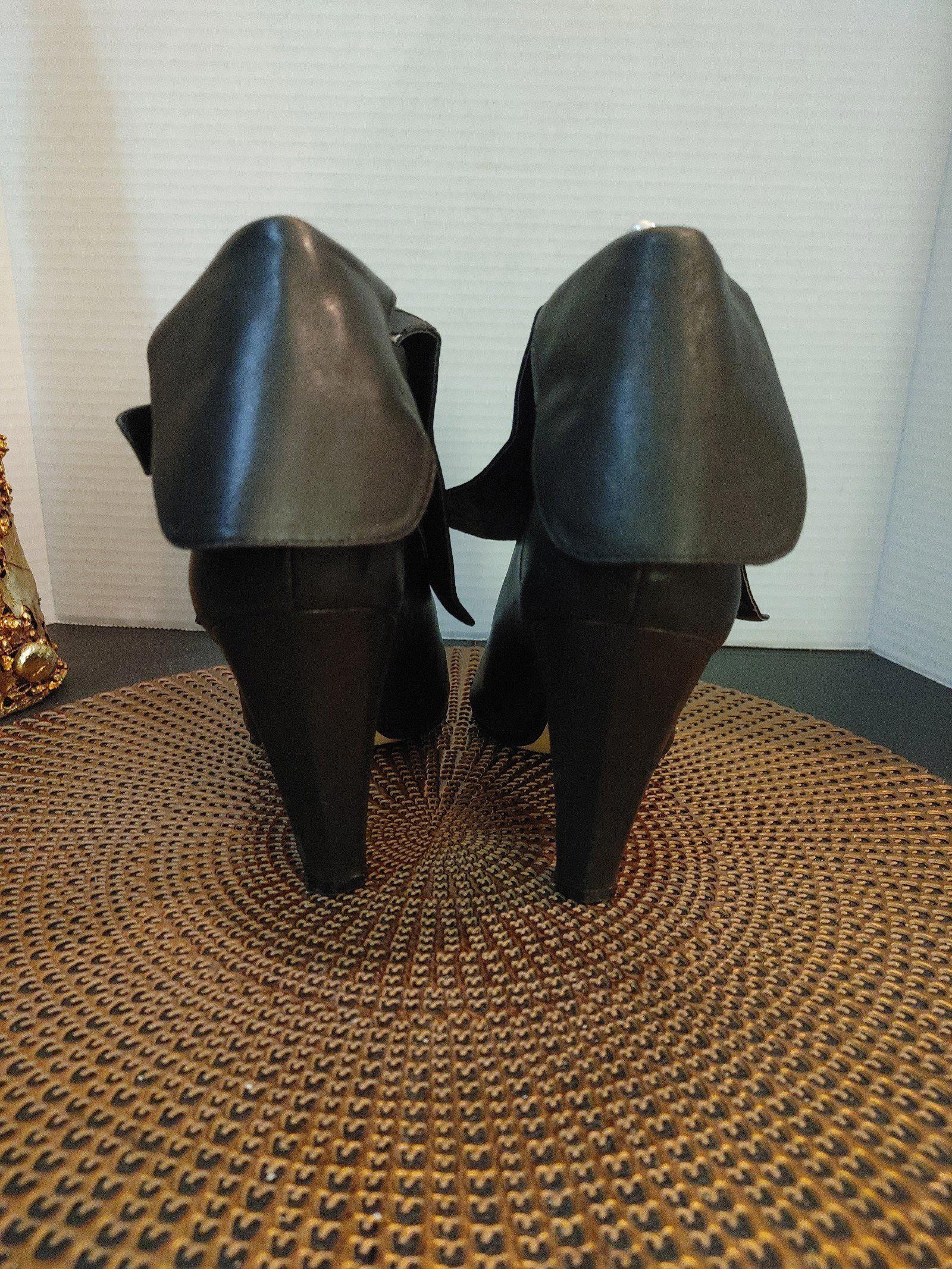 Designer Matiko Leather Booties Size 10 Size US 10 / IT 40 - 5 Thumbnail