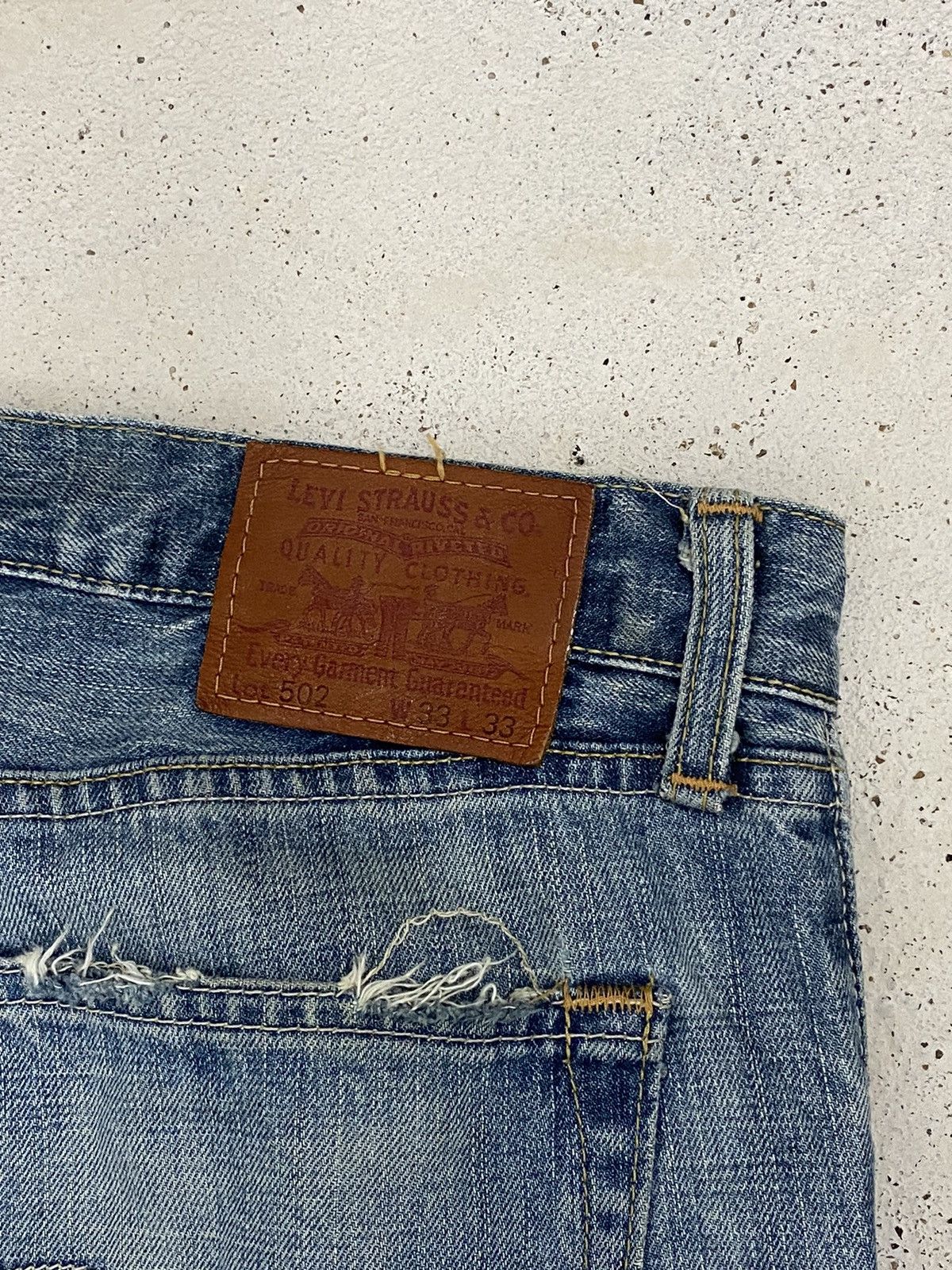 Japanese Brand × Levi's Levis 502 Denim Straight Cut Loose Fit Distressed Size US 32 / EU 48 - 12 Thumbnail