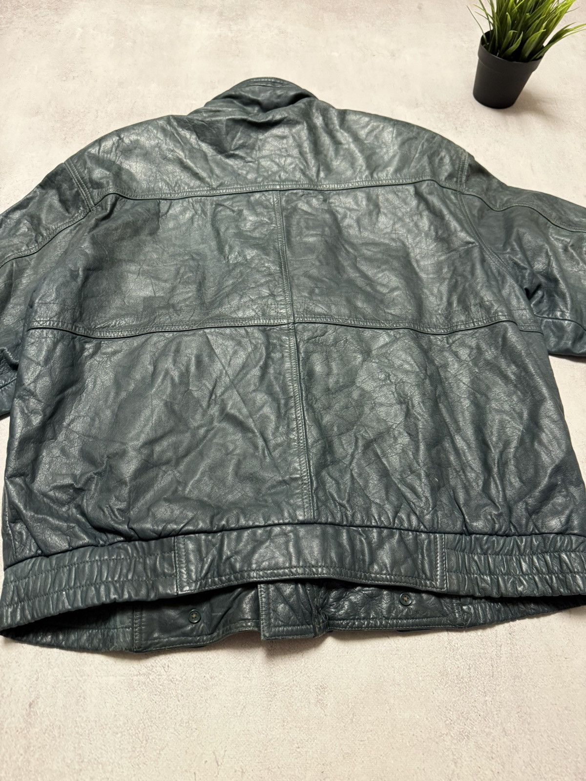 Japanese Brand × Vintage Vintage Leather Jacket Bomber Baggy Amazing Colour Y2K 90s Size US L / EU 52-54 / 3 - 13 Thumbnail
