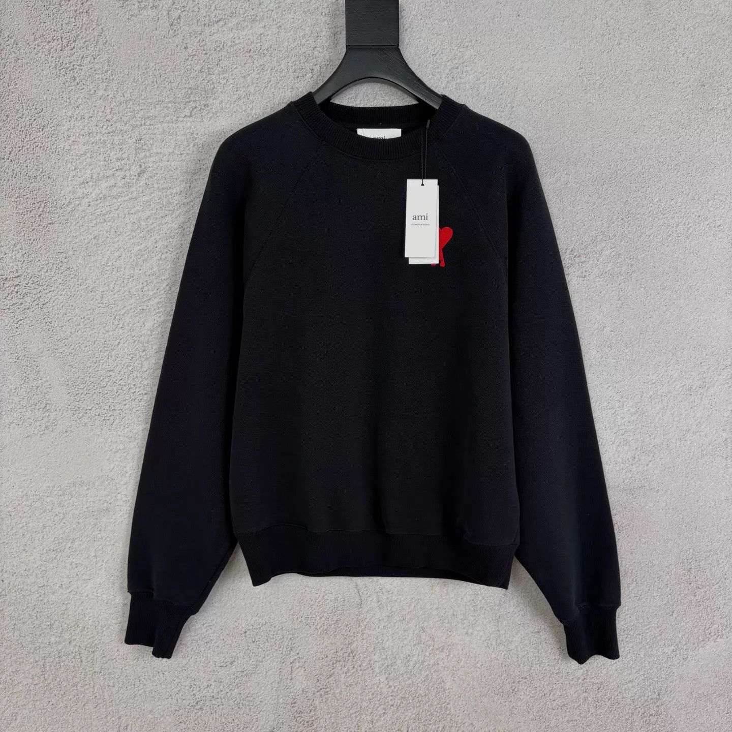 AMI AMI PARIS Heart Embroidered Crew Sweatshirt Black Size US S / EU 44-46 / 1 - 1 Thumbnail