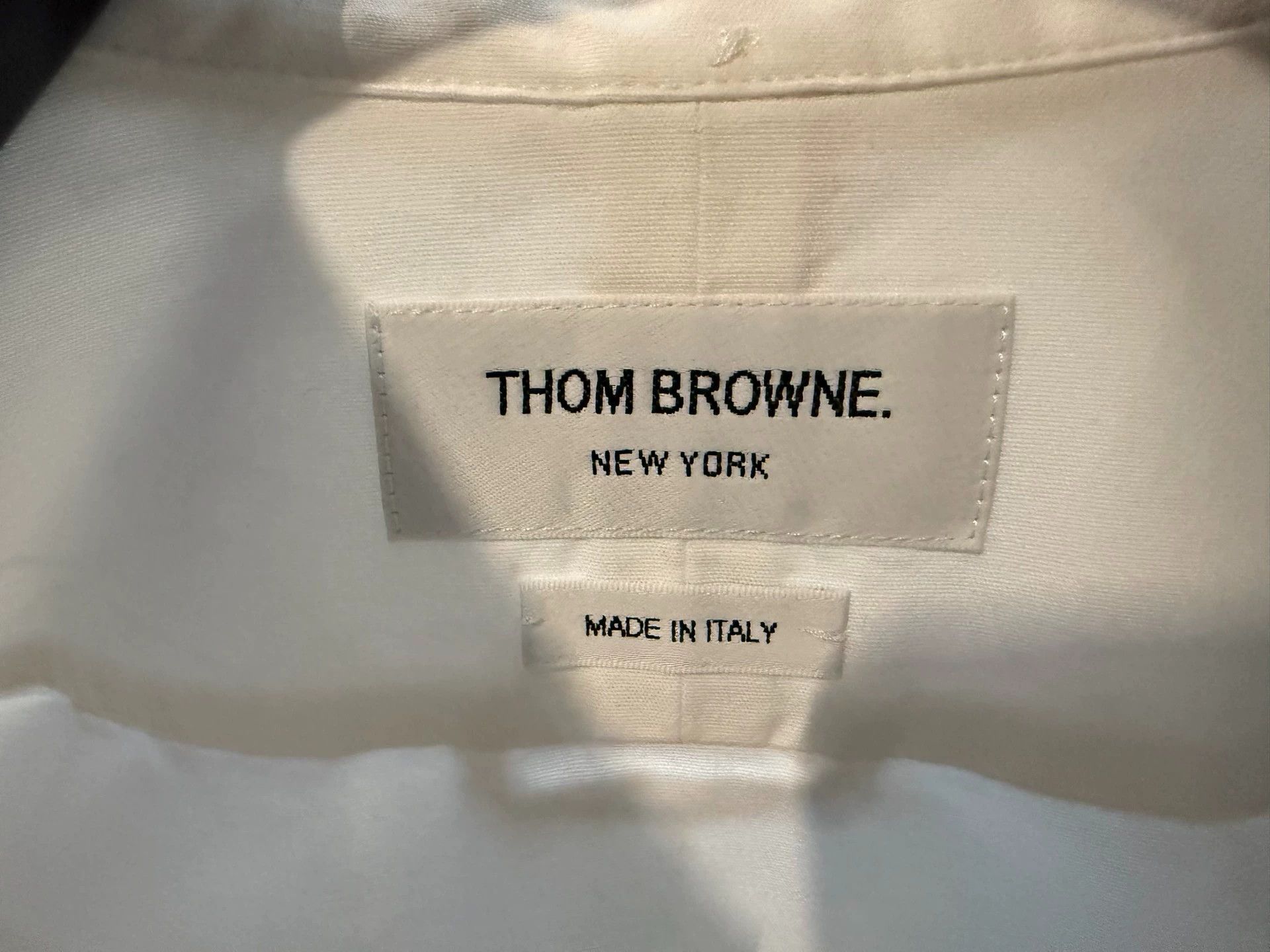 Thom Browne Thom Browne Women's Rare 4-Bar White Shirt Size M / US 6-8 / IT 42-44 - 3 Thumbnail