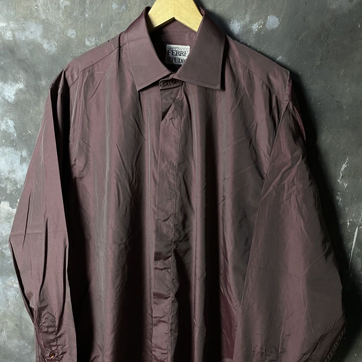 Designer × Gianfranco Ferre gianfranco ferre chameleon shirt Size US L / EU 52-54 / 3 - 4 Thumbnail