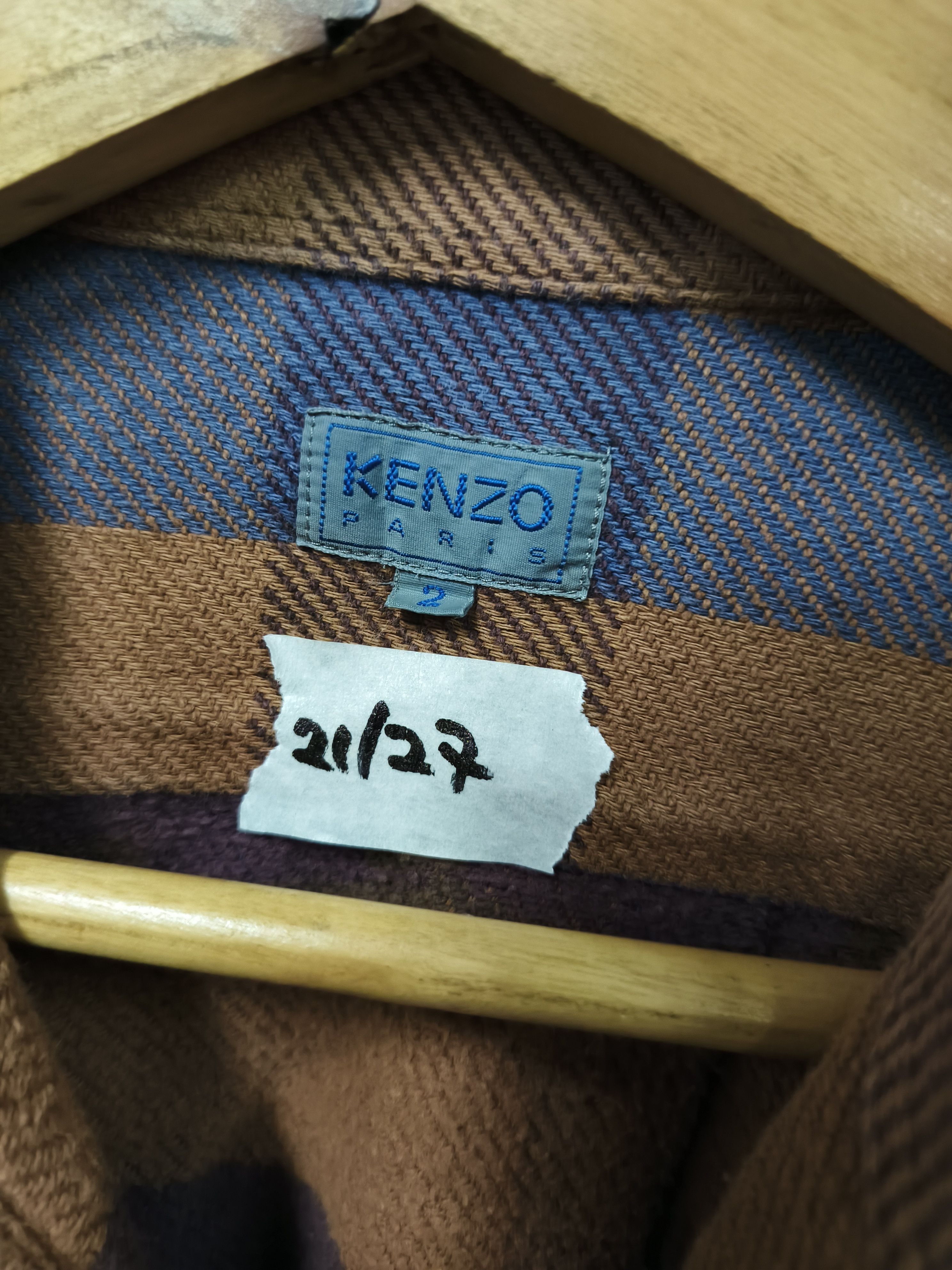 Kenzo VTG KENZO PARIS PLAID SHIRT BUTTON UP SUN FADED Size US M / EU 48-50 / 2 - 4 Thumbnail