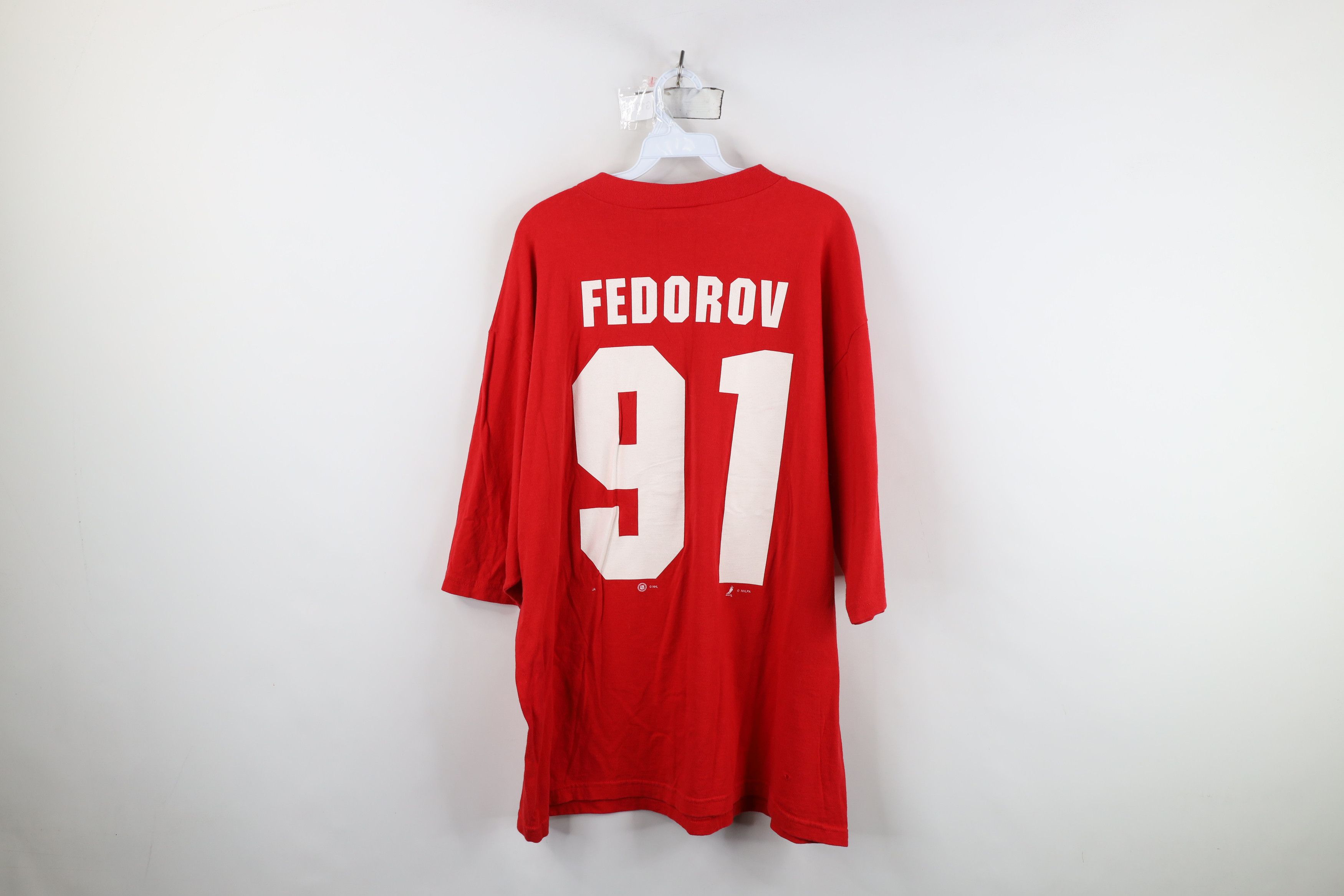 Vintage Vintage 90s Champs Detroit Red Wings Hockey Jersey T-Shirt Size US XL / EU 56 / 4 - 12 Thumbnail