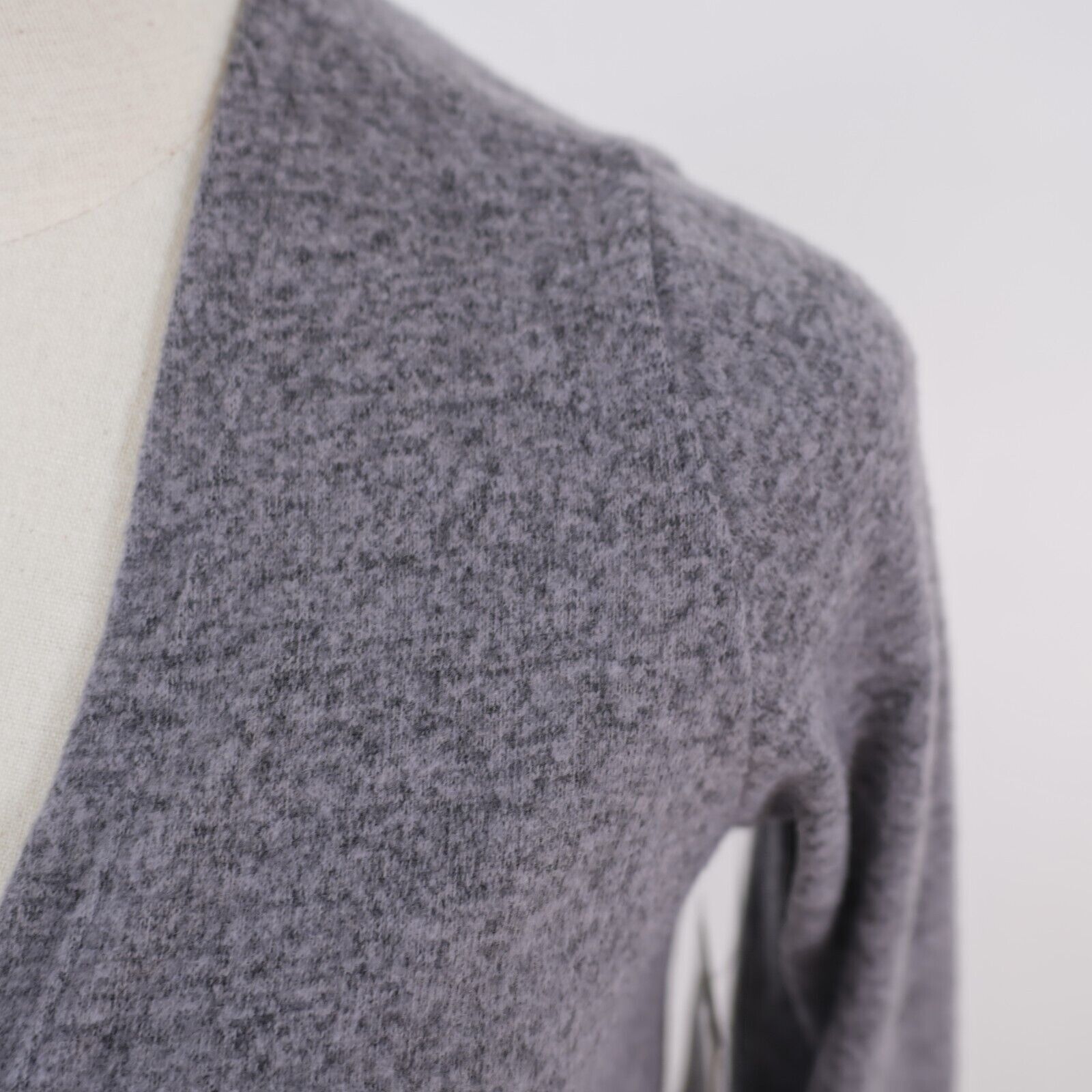 Designer NEW LuLaRoe Sarah XS Gray Cardigan W/ Pockets Long Sleeve Size XS / US 0-2 / IT 36-38 - 3 Thumbnail