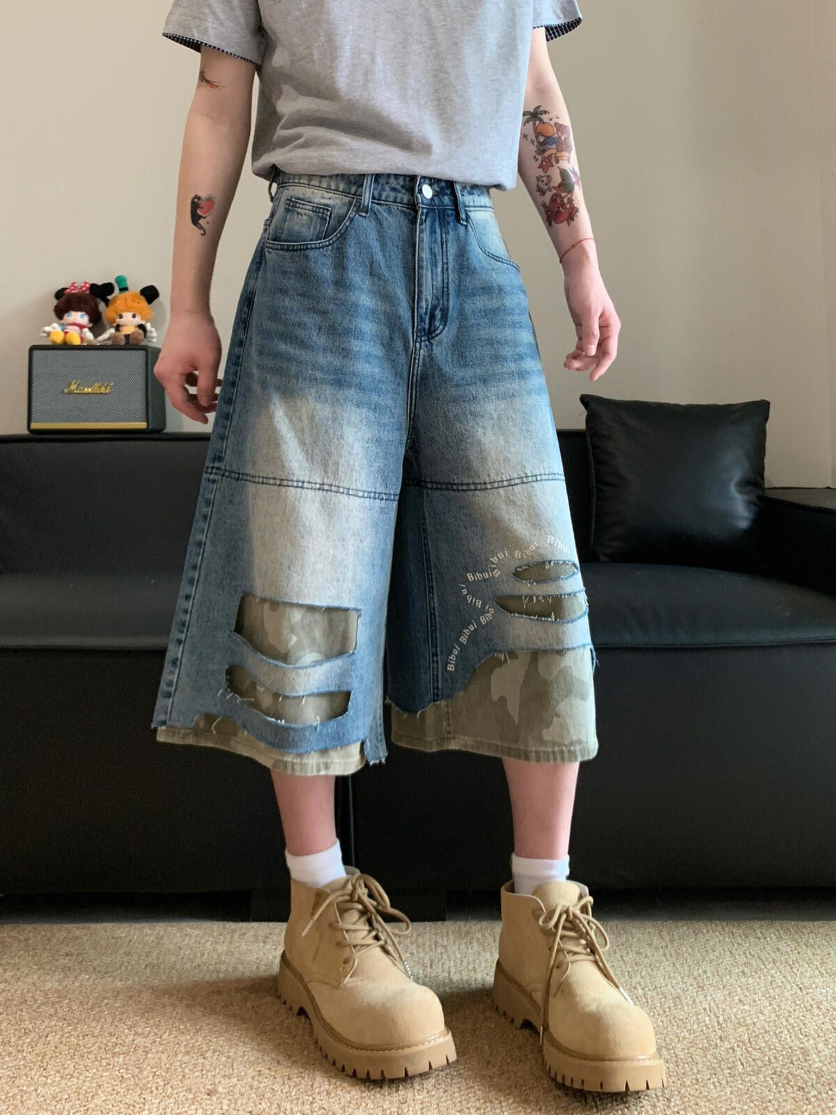 Jean Distressed Baggy Straight Patchwork Camo Jorts Size US 32 / EU 48 - 3 Thumbnail