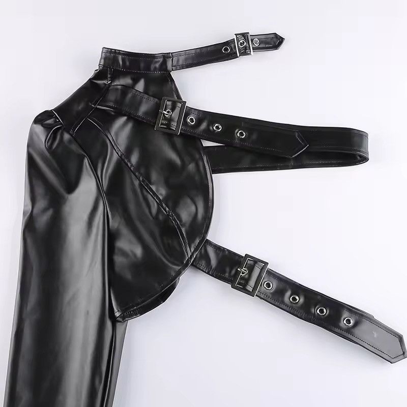 Japanese Brand Edgy PU Leather Black Cropped Jacket with Heart Detail Size S / US 4 / IT 40 - 10 Thumbnail