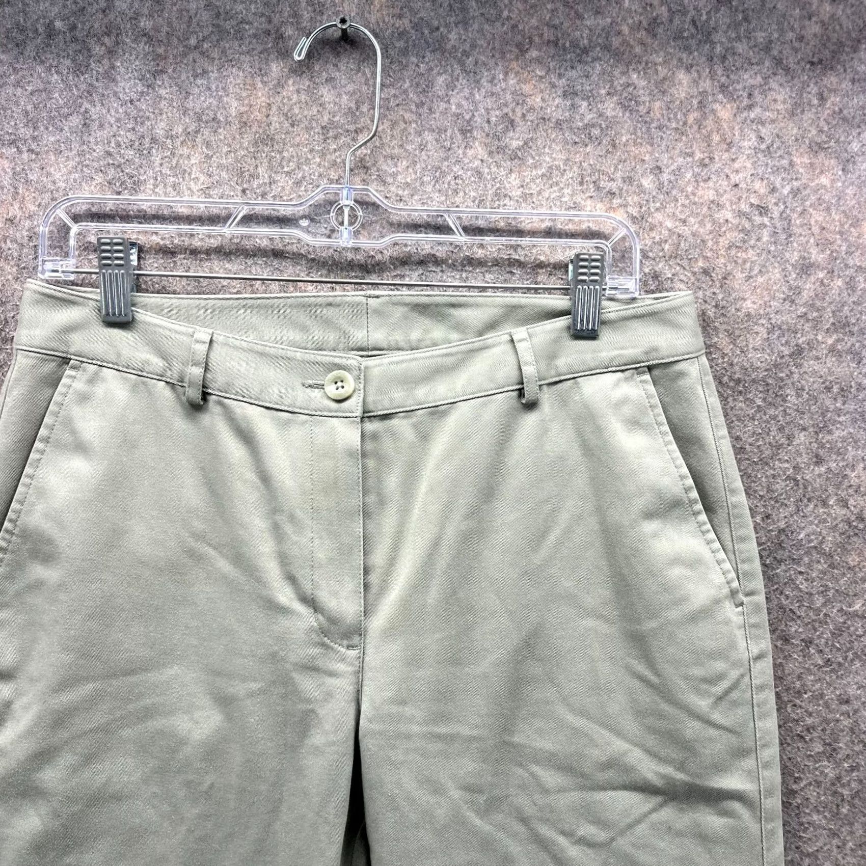 Vintage LL Bean Pants Women 6 Regular Green Chino Flat Front 28 Inseam Button Pockets Casual Spring Summer Fall Winter Old? Size 28" / US 6 / IT 42 - 6 Thumbnail