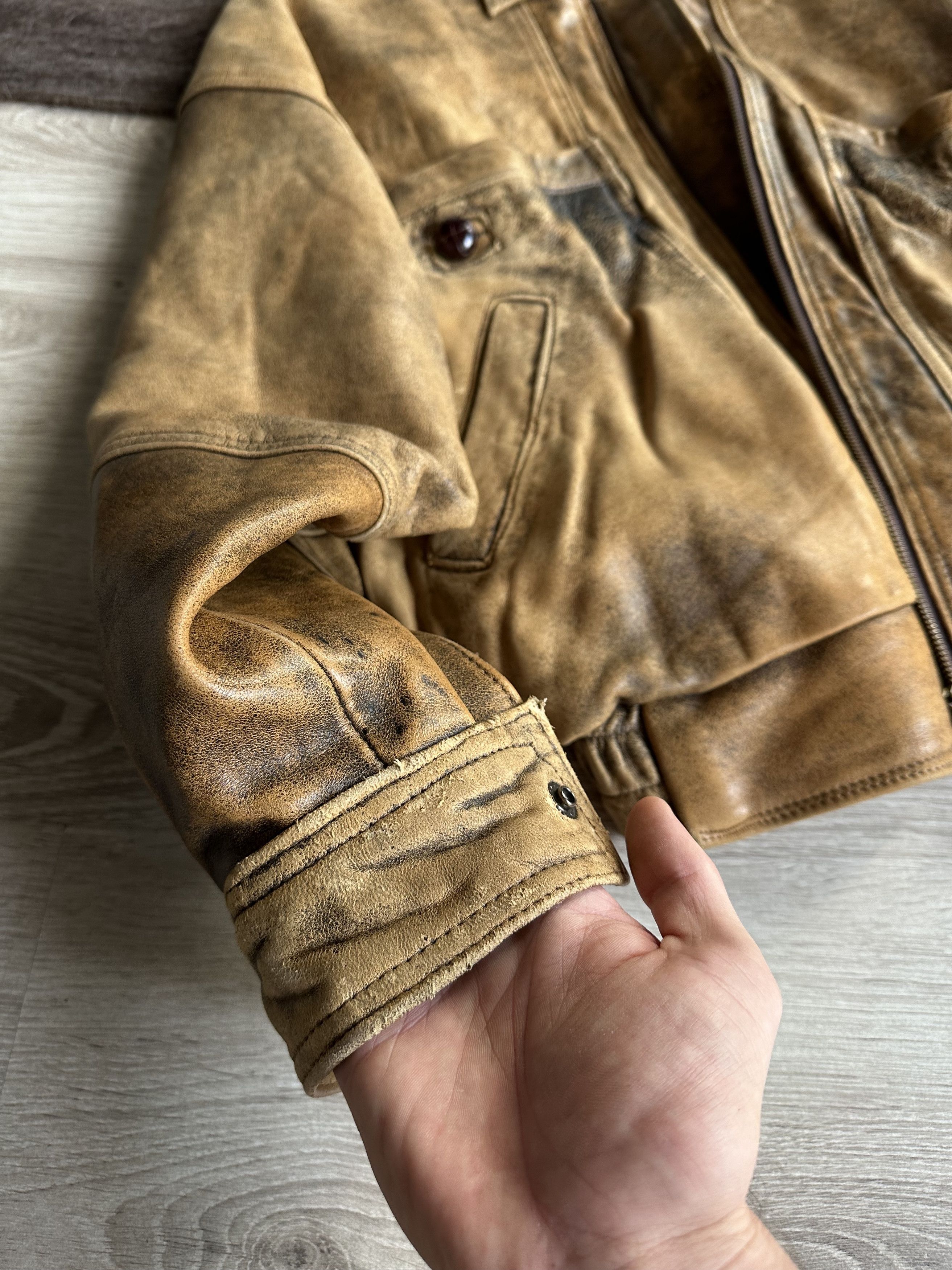 Vintage Bronx Original UK Vintage Leather Faded Bomber Jacket 7528AC Size US M / EU 48-50 / 2 - 6 Thumbnail