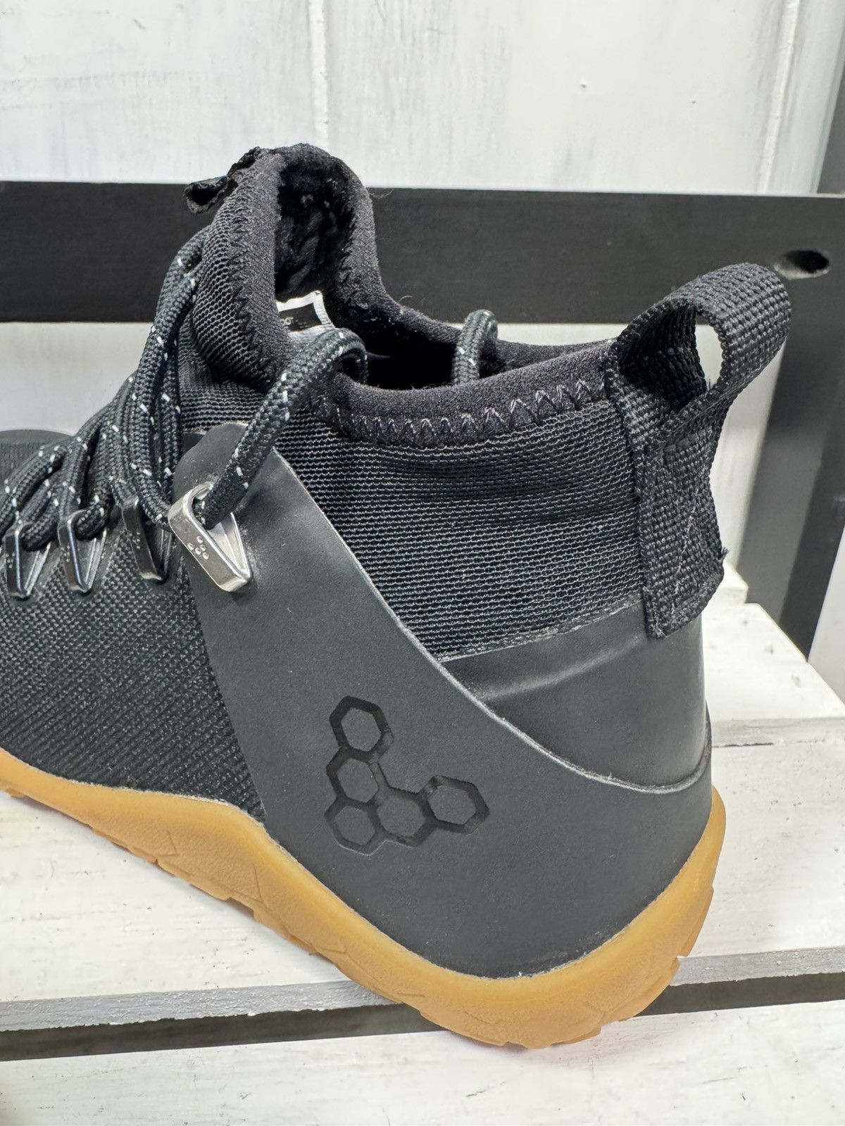 Vivobarefoot VivoBarefoot Black THERMAL Magna Trail FG Women's Size 37/7 Size US 7 / IT 37 - 11 Thumbnail