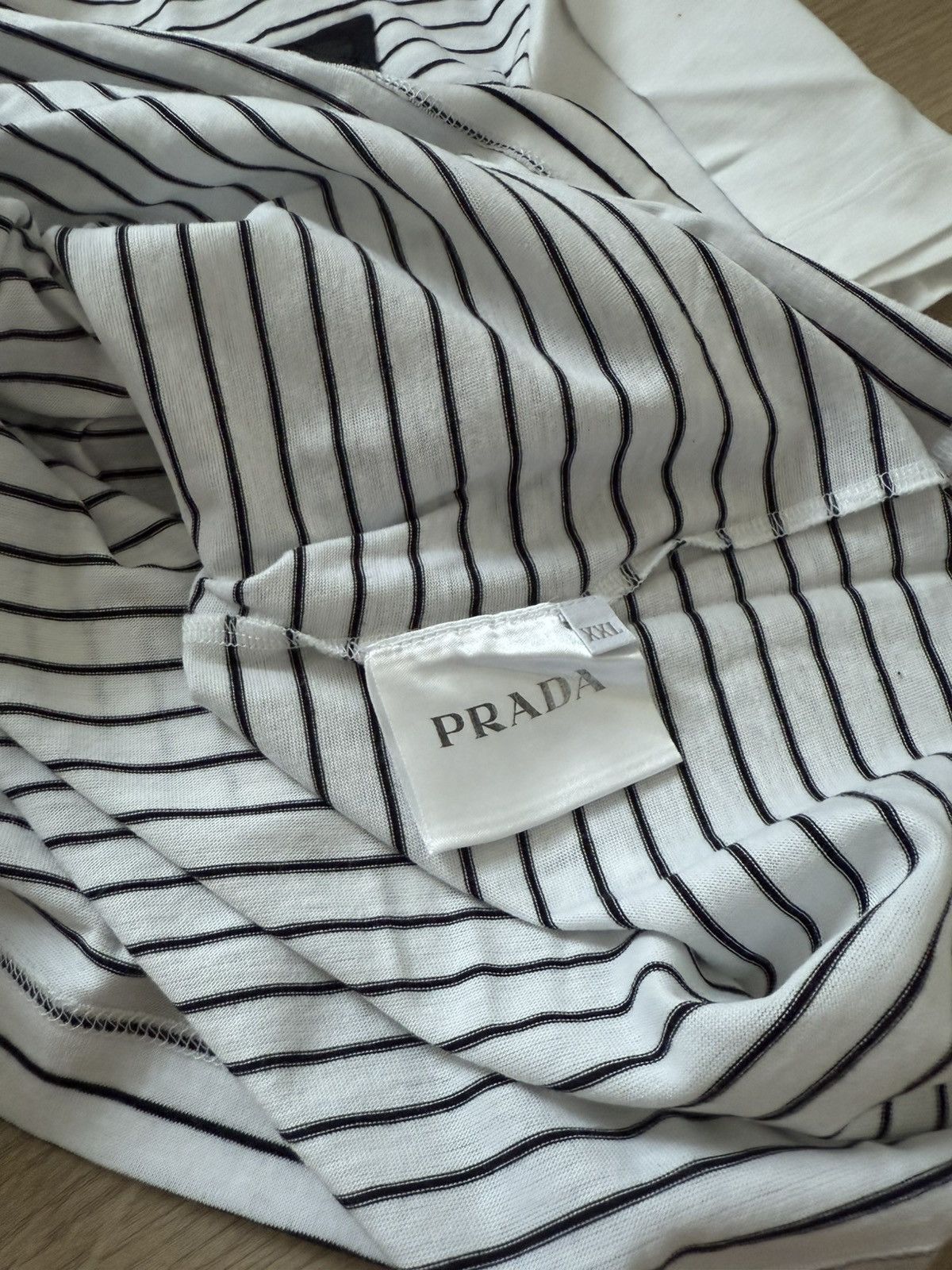 Prada Prada stripe t-shirt Size US L / EU 52-54 / 3 - 5 Thumbnail