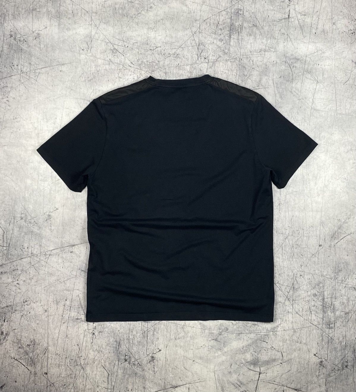 Prada Prada Nylon Pocket Red Tab Dark Navy T Shirt Size US L / EU 52-54 / 3 - 12 Thumbnail