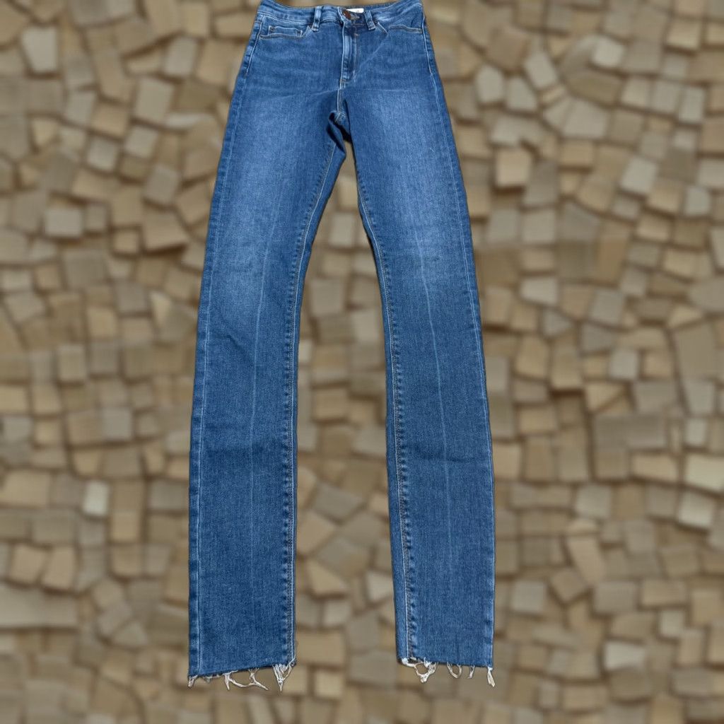 Asos ASOS Jeans, Women's Size 2 US, Blue Denim, Skinny High Rise, 5-Pocket, Stretch, Regular Fit, Machine Washable, Free Return Size 26" / US 2 / IT 38 - 1 Thumbnail