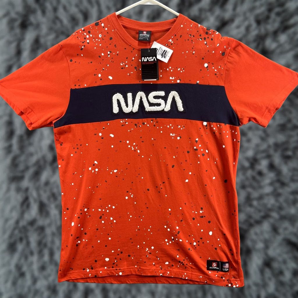 Southpole Southpole NASA Shirt Mens Large Orange Black Splatter Crewneck USA Space Tee Size US L / EU 52-54 / 3 - 1 Thumbnail