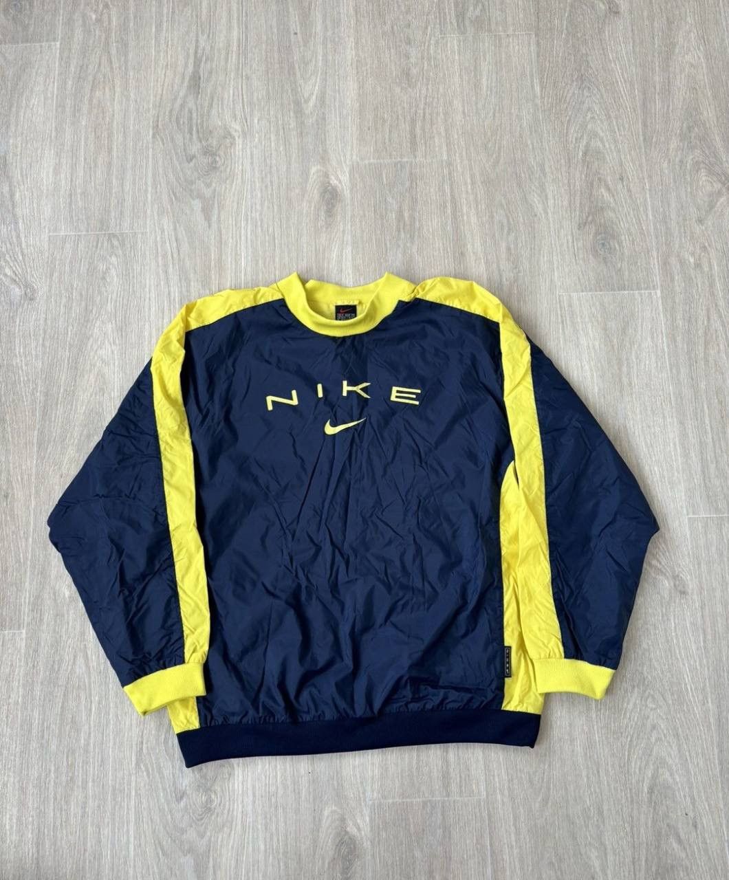 Vintage nike nylon sweatshirt 90s rare