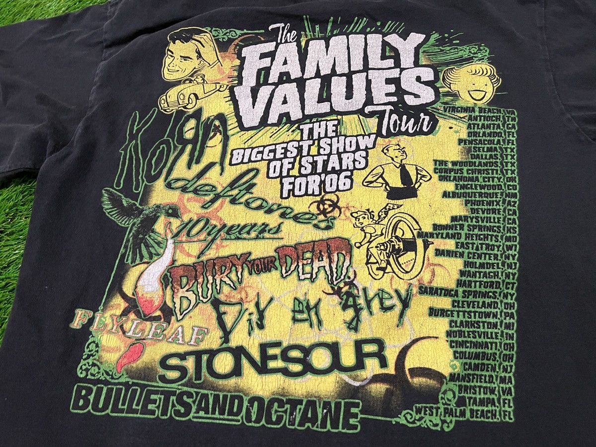 Band Tees × Vintage Vintage KORN - The Family Values Tour 2006 Double Sided Tee Size US M / EU 48-50 / 2 - 7 Thumbnail