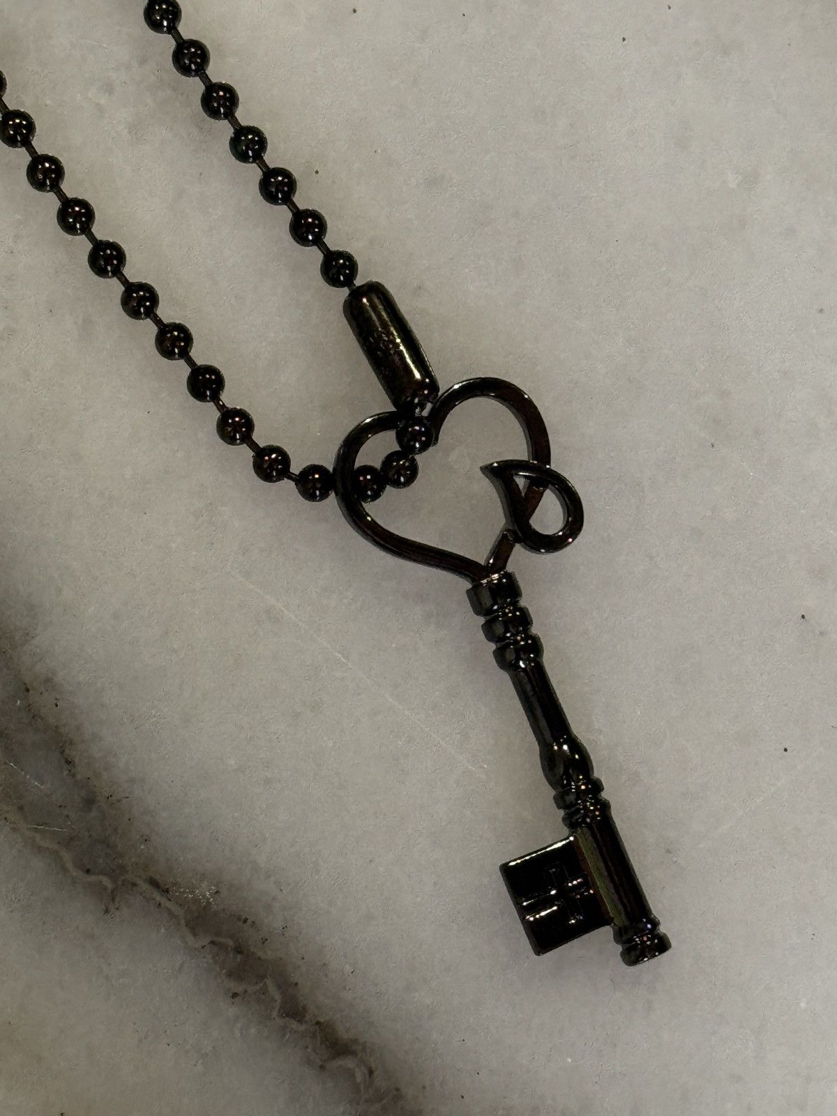 ★SENTIMENTS★ NO.409 KEY LOGO NECKLACE SENTIMENTS NECKLACE