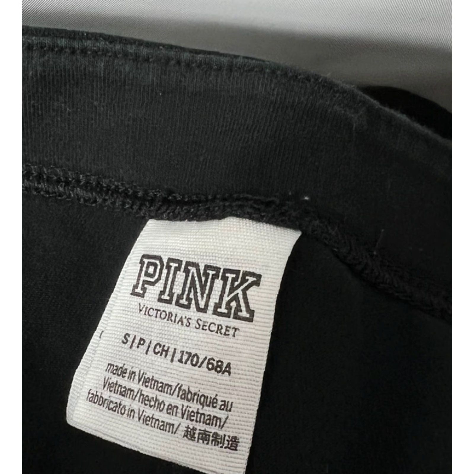 Victoria's Secret Victoria’s Secret PINK Leggings Yoga Black & White Size S Teens Womens Size 28" / US 6 / IT 42 - 4 Thumbnail