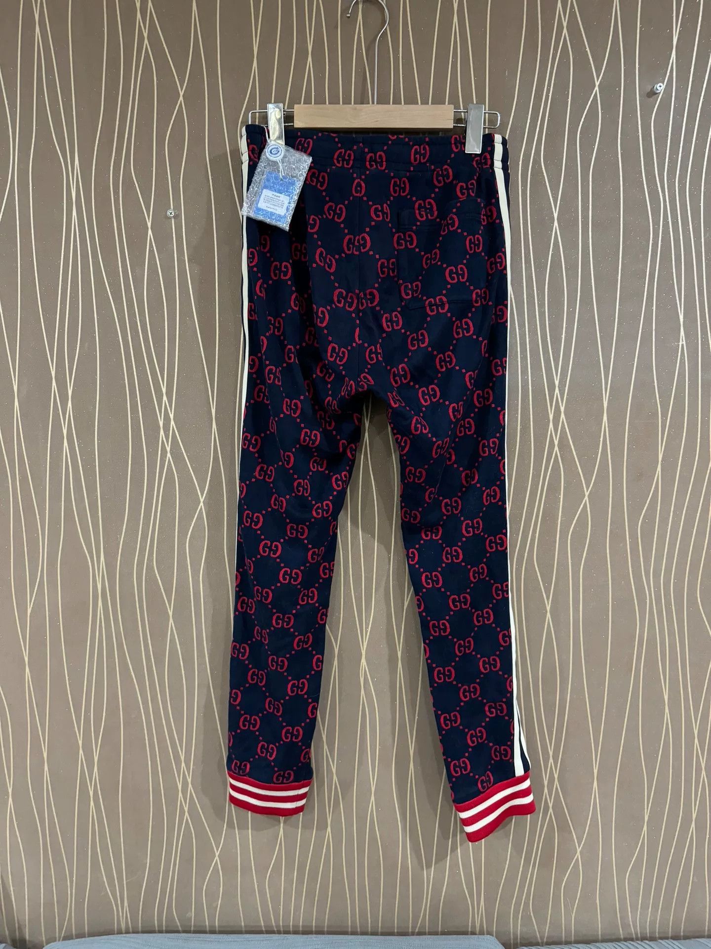 Gucci Gucci Monogram Print Sweatpants S Size US 26 / EU 42 - 1 Thumbnail