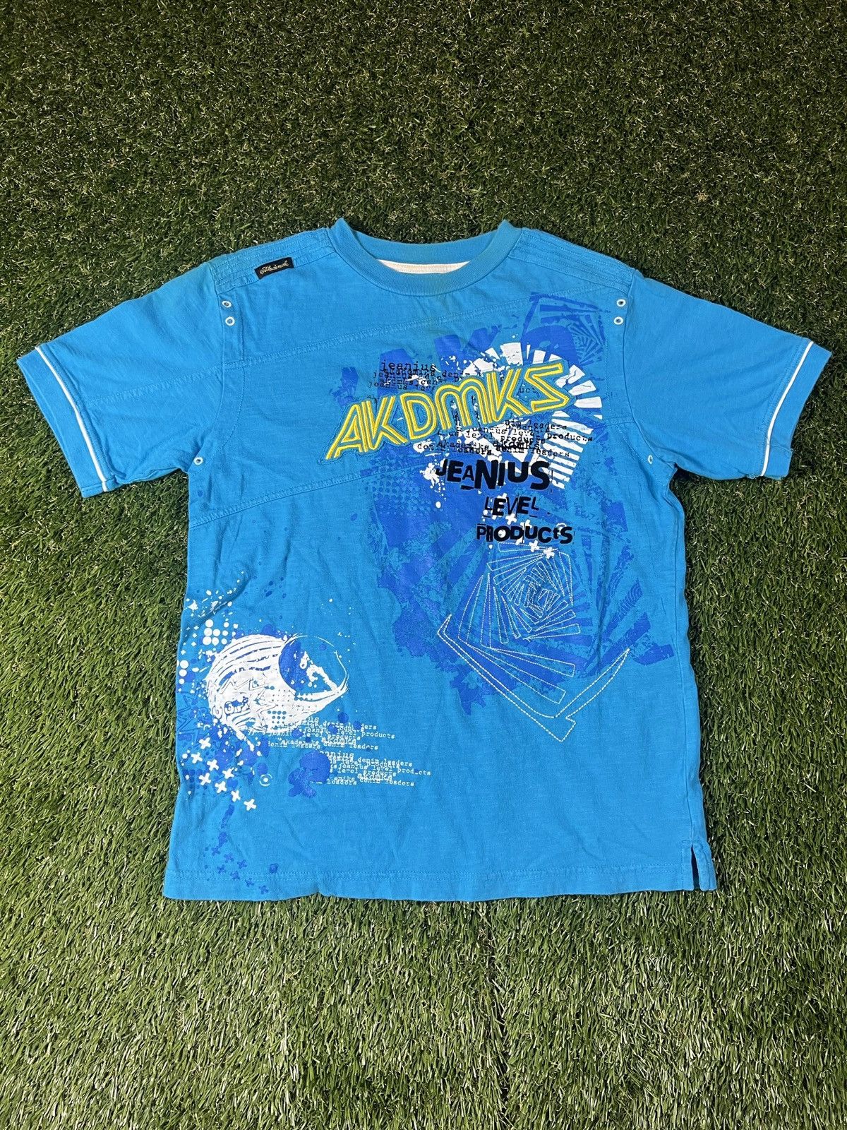 Akademiks × Vintage Vintage Y2K Akademiks All over Print Affliction Styled Tee Size US L / EU 52-54 / 3 - 1 Thumbnail