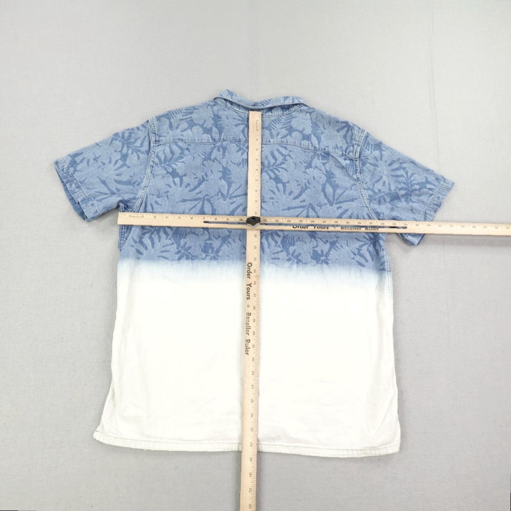 Levi's Levi's Button-Up Shirt Men Large Floral Chambray Blue White Short Sleeve Casual Travel Size US L / EU 52-54 / 3 - 5 Thumbnail