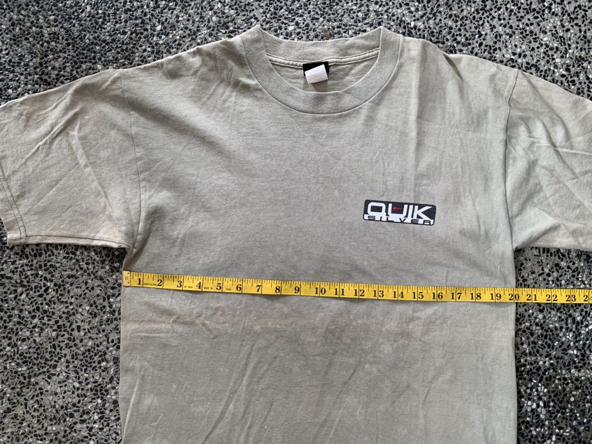 Quiksilver Vintage Quiksilver Surf / Surfing T shirt Size US M / EU 48-50 / 2 - 10 Thumbnail