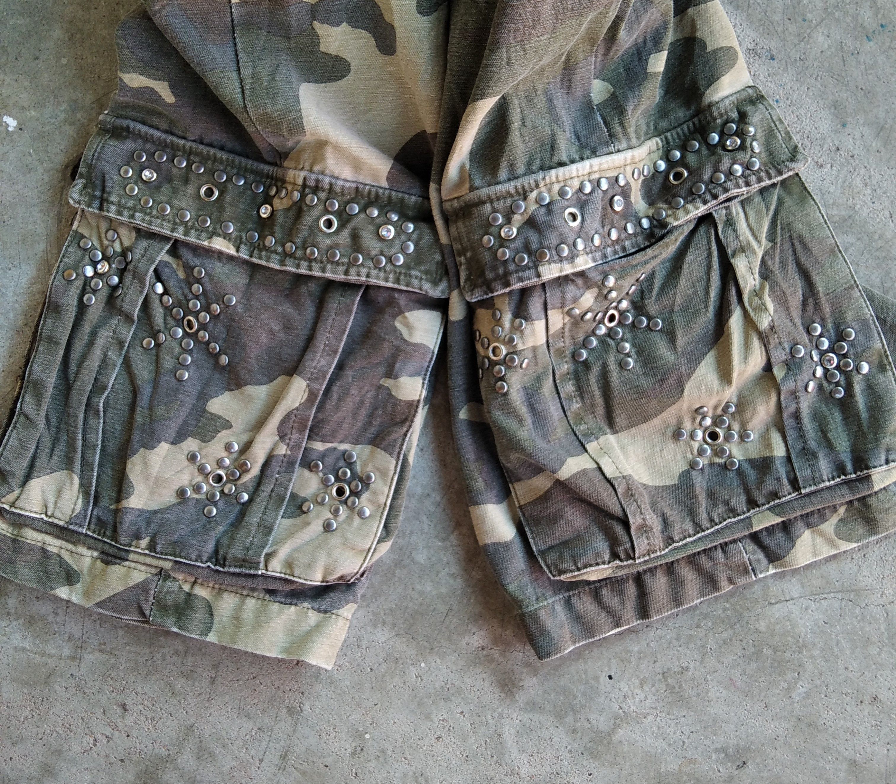 Beauty Beast × Japanese Brand × KMRii Vtg 90s Gorilla pop x Rockin Jelly Bean Studed Army Cargo Size US 38 / EU 54 - 3 Thumbnail