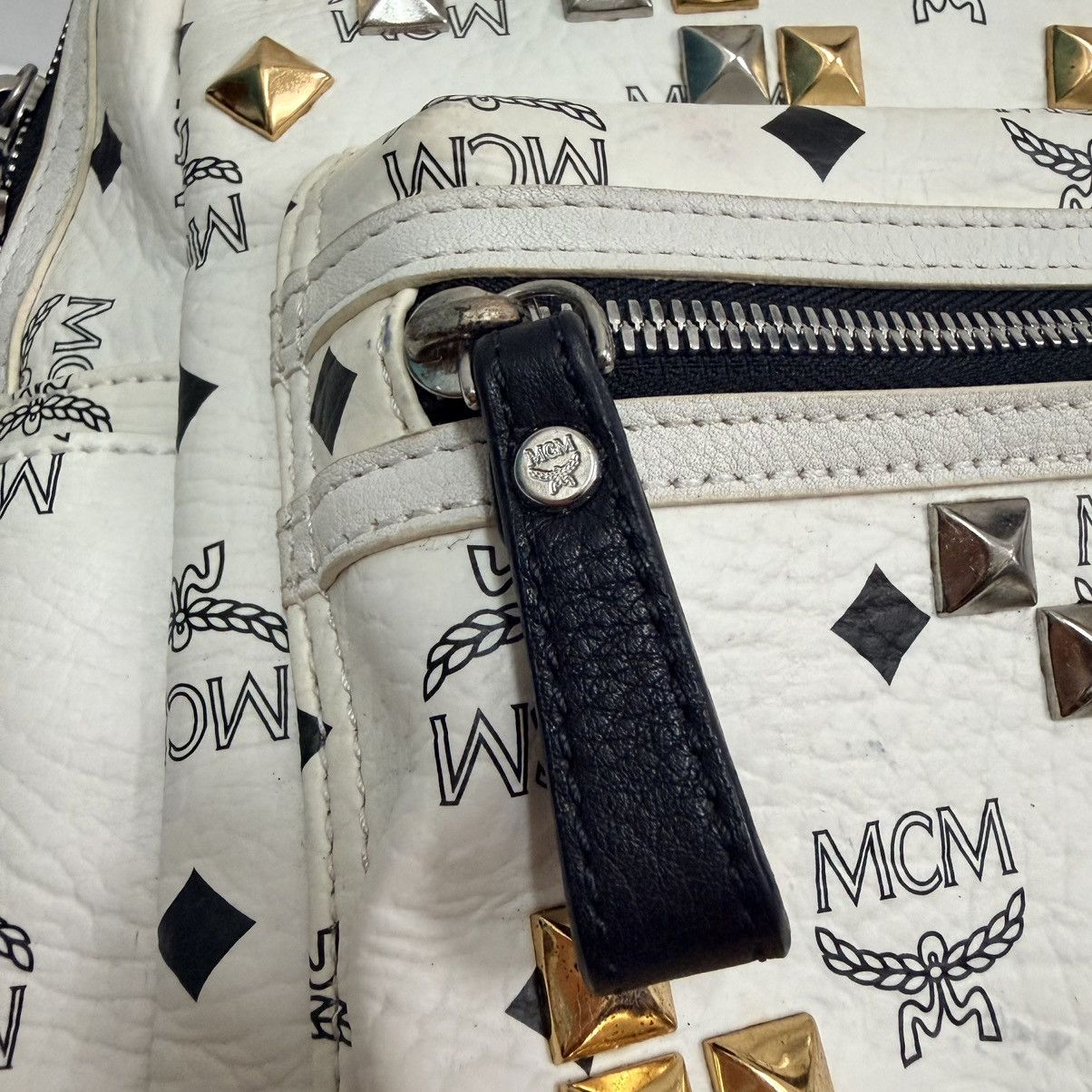 MCM MCM White Stuck Medium Backpack Size ONE SIZE - 12 Thumbnail
