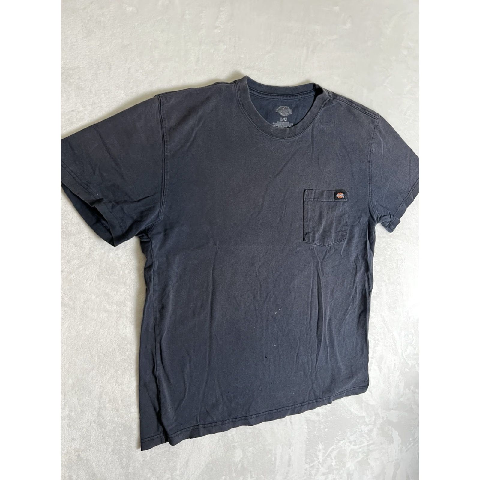 Dickies VINTAGE Dickies T-Shirt Blue Pocket Short Sleeve Size L Men Grunge 90s Classic Work Wear Stained Faded Tears Size US L / EU 52-54 / 3 - 5 Thumbnail