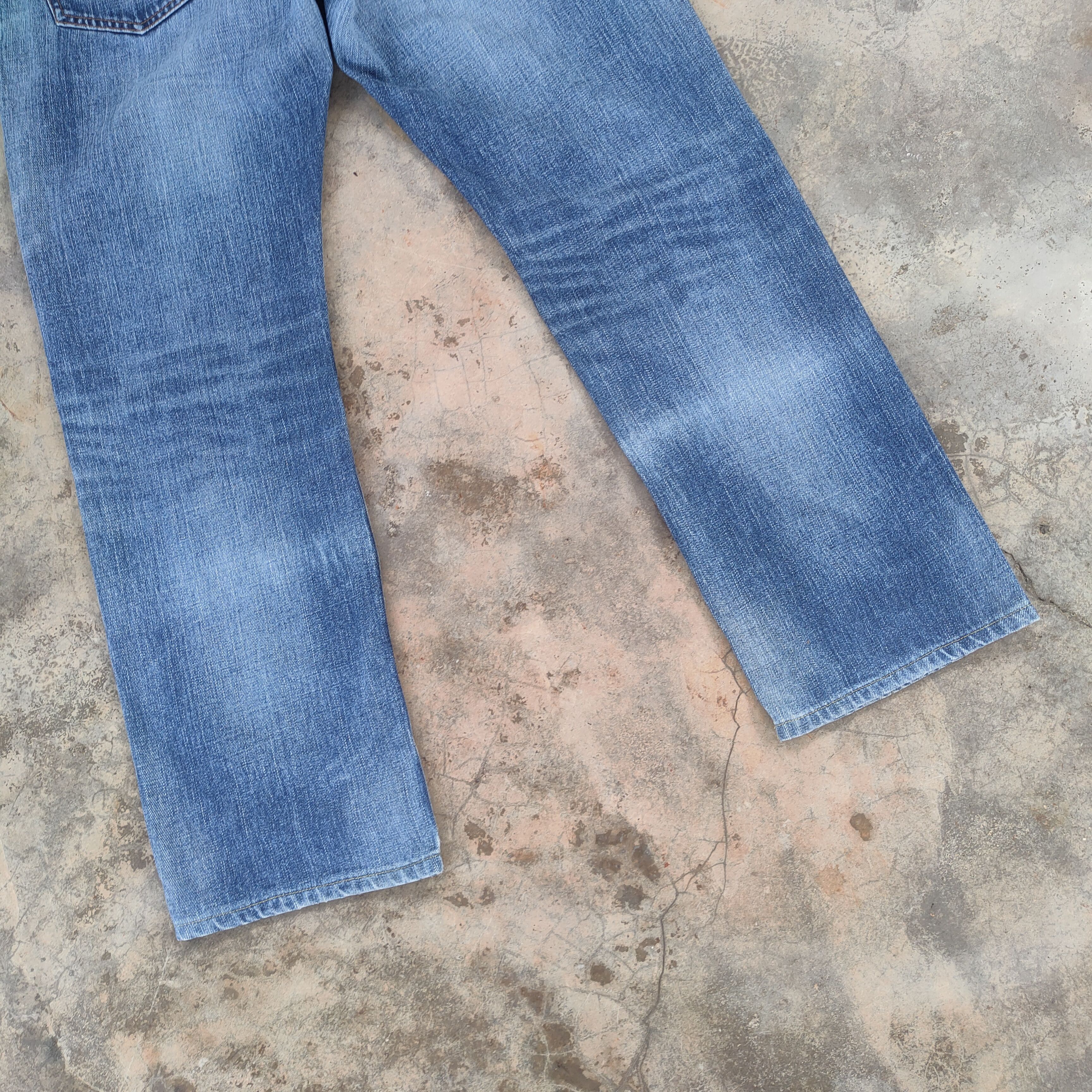Jean W33 VINTAGE B.NUMBER FADED DISTRESSED RIPPED JEAN PANTS Size US 33 - 11 Thumbnail