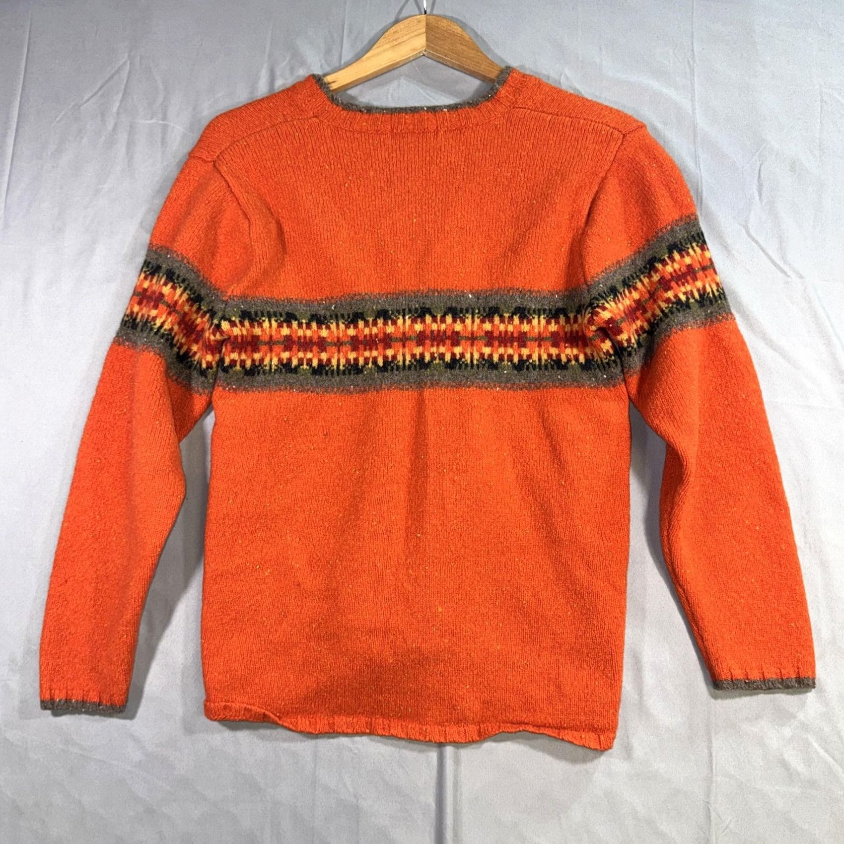 Eddie Bauer Eddie Bauer Sweater Womens Large Orange Lambswool Fair Isle V Neck Pullover Size L / US 10 / IT 46 - 2 Thumbnail