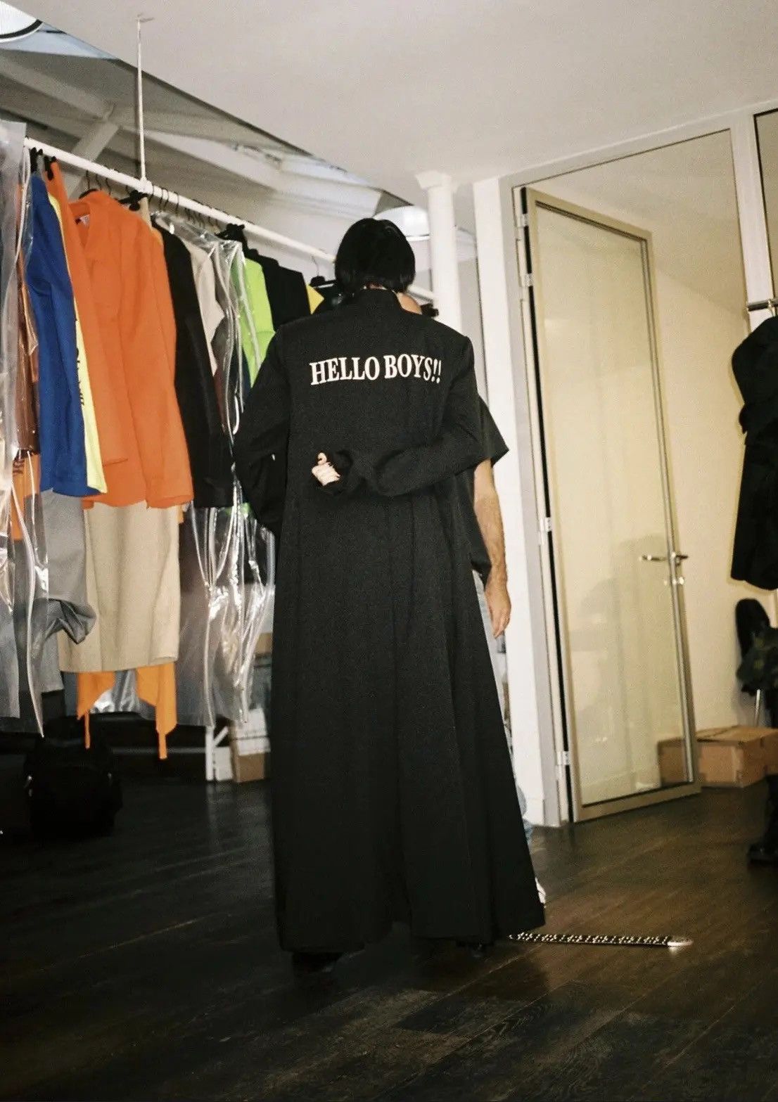 Vetements VETEMENTS long crepe coat HELLO BOYS ss2016, size S, NWT Size US S / EU 44-46 / 1 - 15 Thumbnail